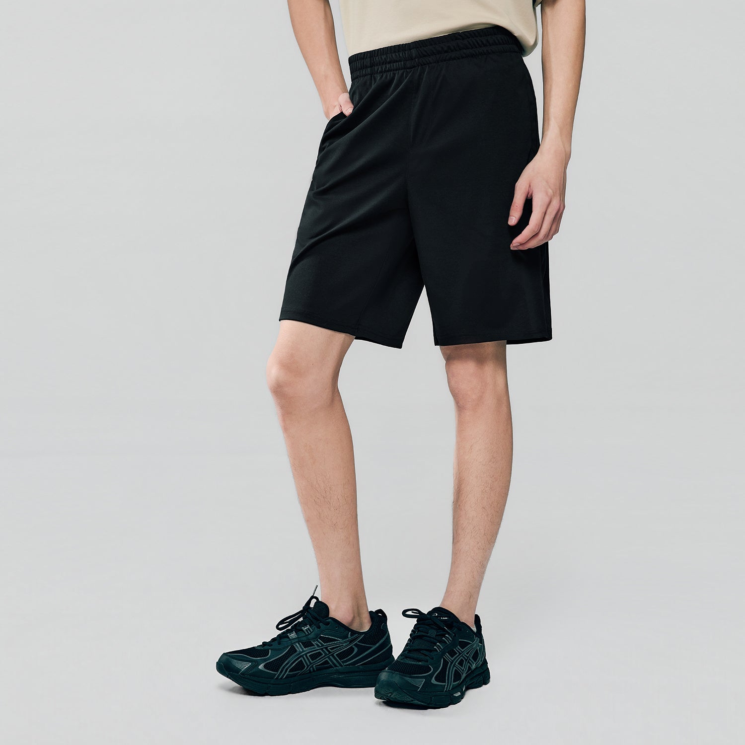 SG_01106410002_09_2_1_3_1500_1500.jpg;color:Signature Black