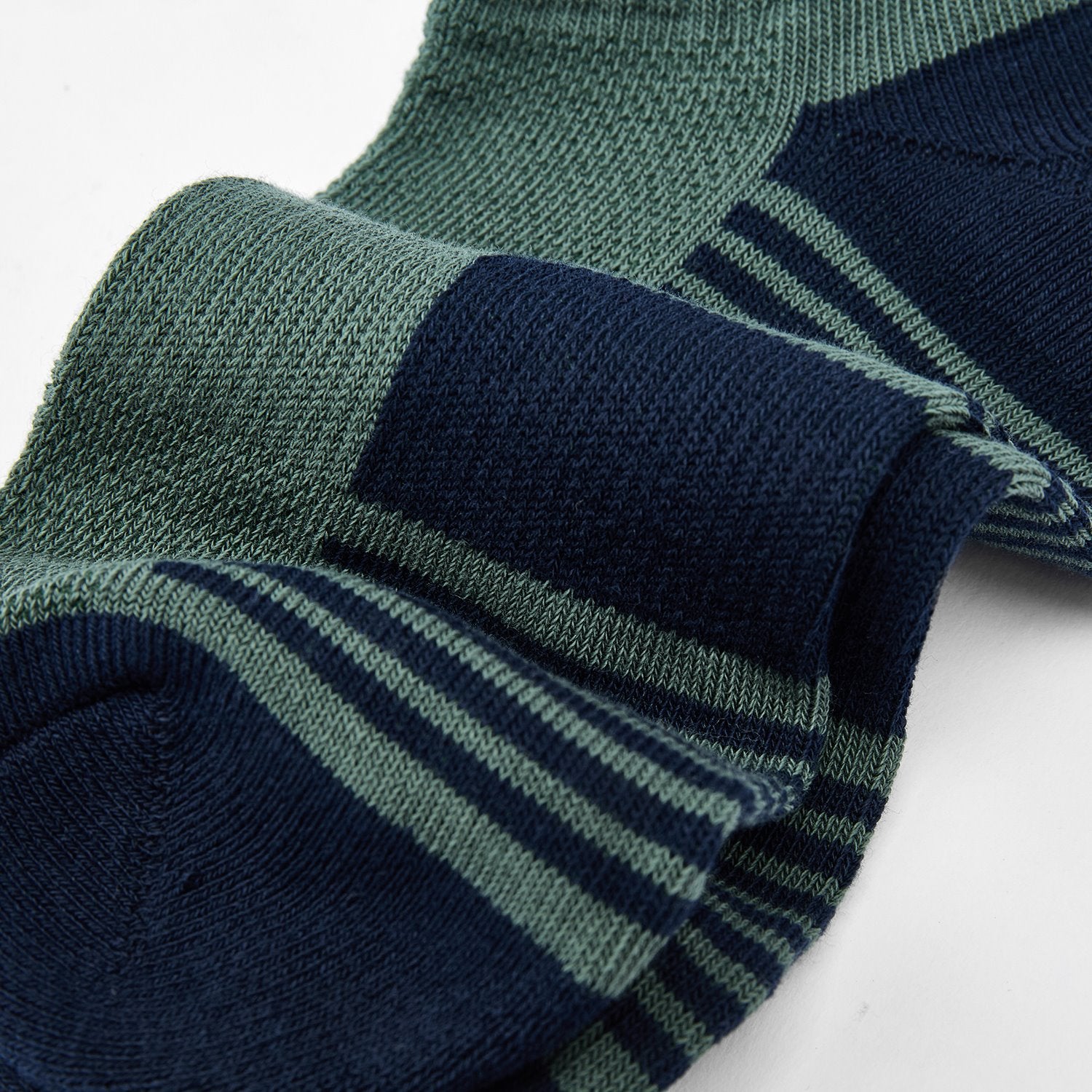 SG_01156124001_82_1_2_8_1500_1500.jpg;color:Tamarack Green/Signature Navy