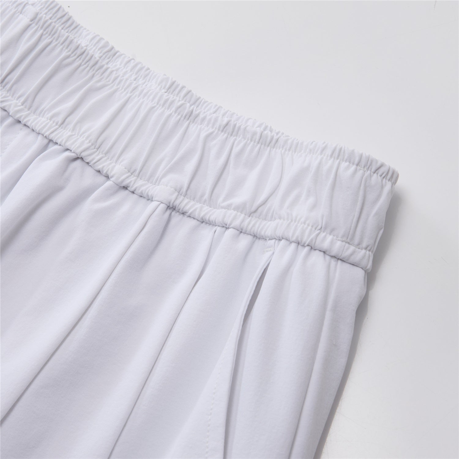 SG_12406203001_RW01_1_2_5_1500_1500.jpg;color:Signature White