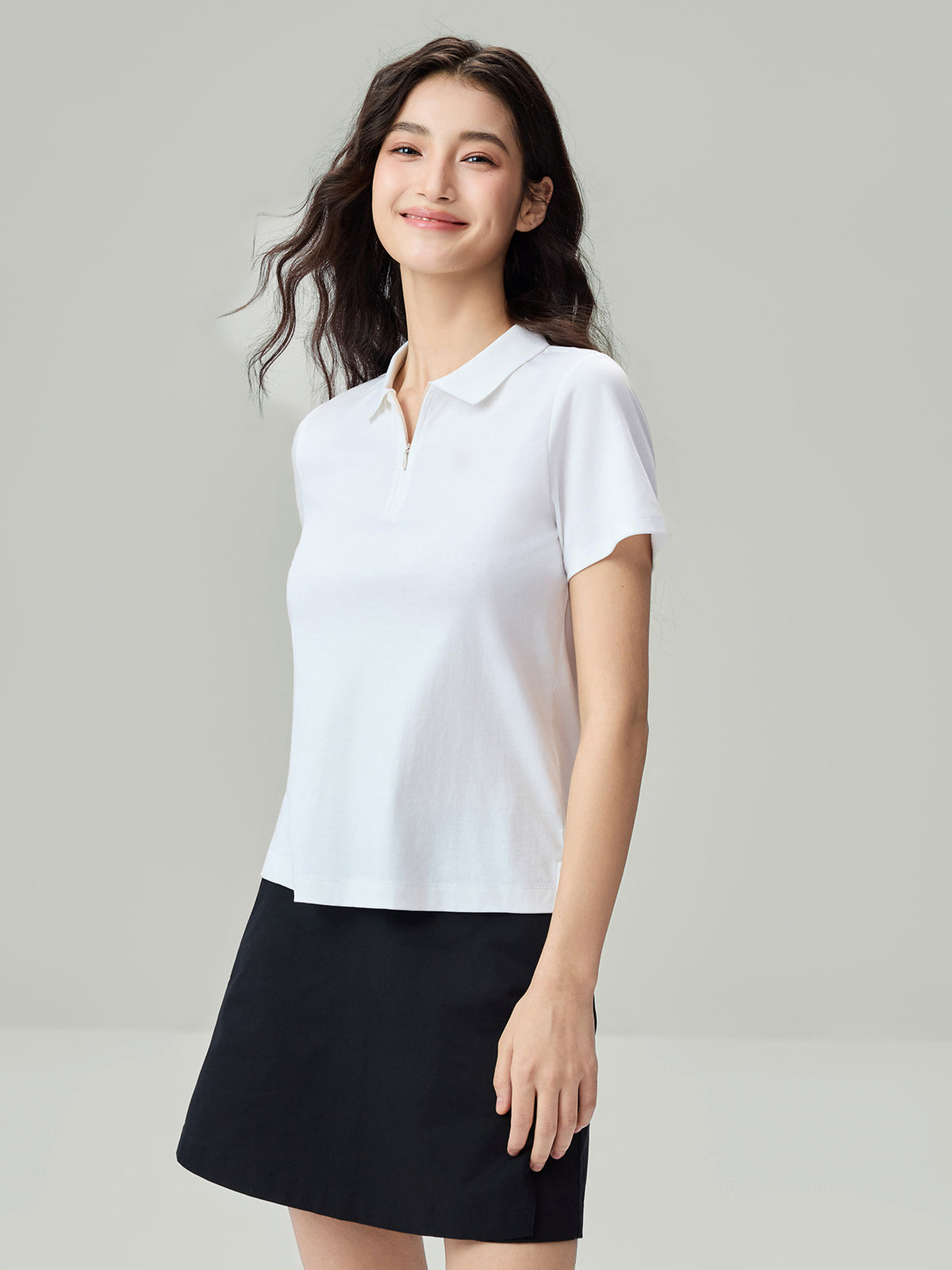 SG_05316289001_RW01_3_0_4_1290_1720.jpg;color:Signature White
