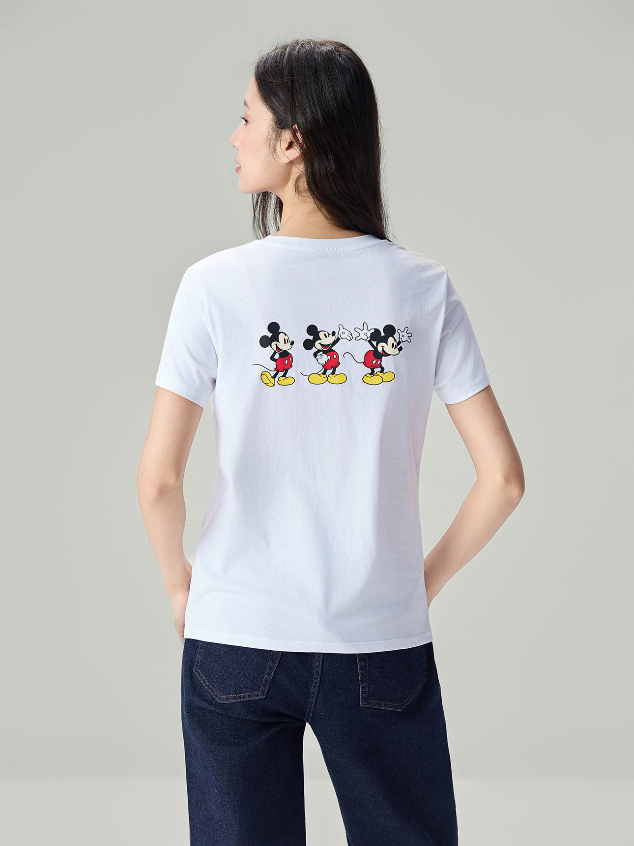SG_05396017001_RW01_3_0_5_1290_1720.jpg;color:Signature White