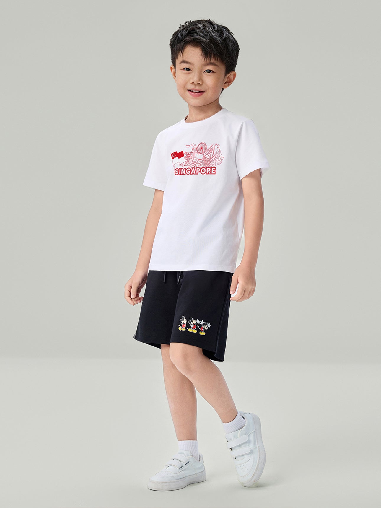 SG_03086400001_RW01_3_1_1_1290_1720.jpg;color:Signature White