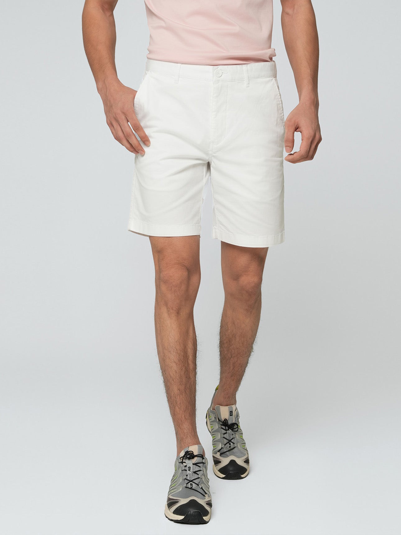 SG_01106214001_RW01_3_1_2_1290_1720.jpg;color:Signature White