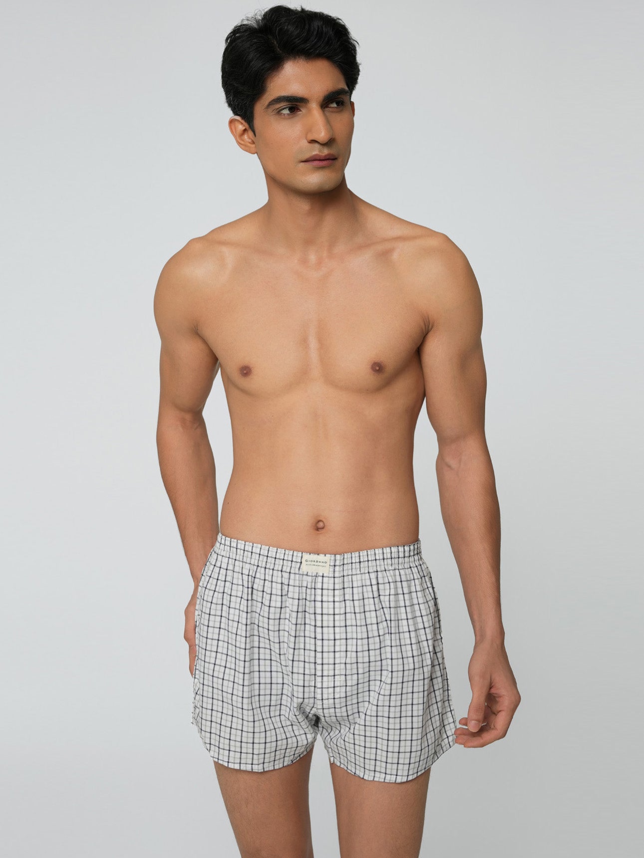 SG_01176119001_RW01_3_1_2_1290_1720.jpg;color:Grey Check x Grey Check x Grey Check 