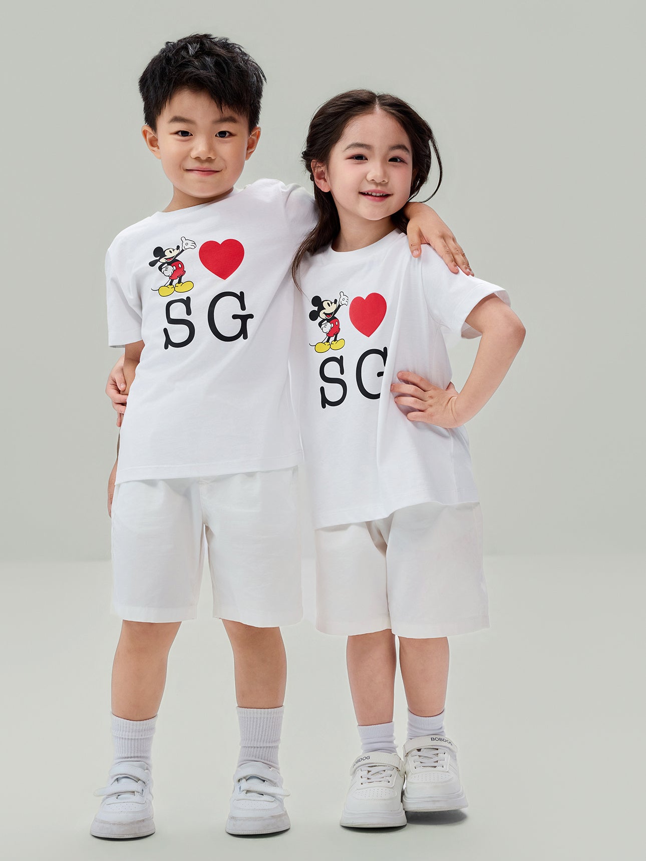 SG_03086371001_RW01_3_1_2_1290_1720.jpg;color:Signature White