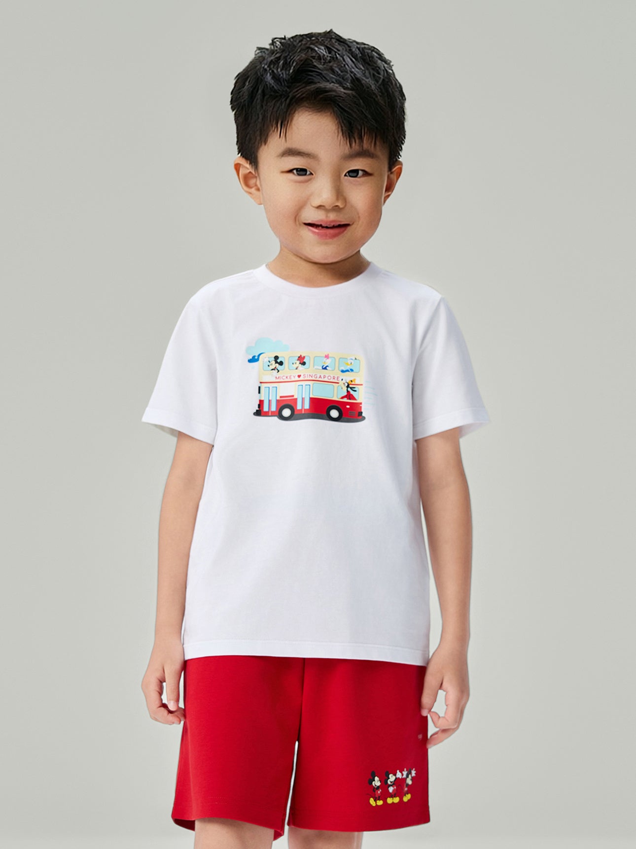 SG_03086373001_RW01_3_1_3_1290_1720.jpg;color:Signature White