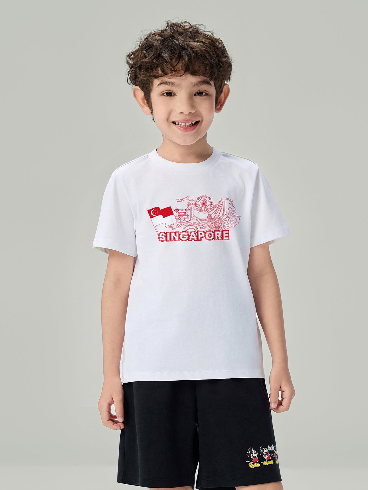 SG_03086400001_RW01_3_1_3_1290_1720.jpg;color:Signature White