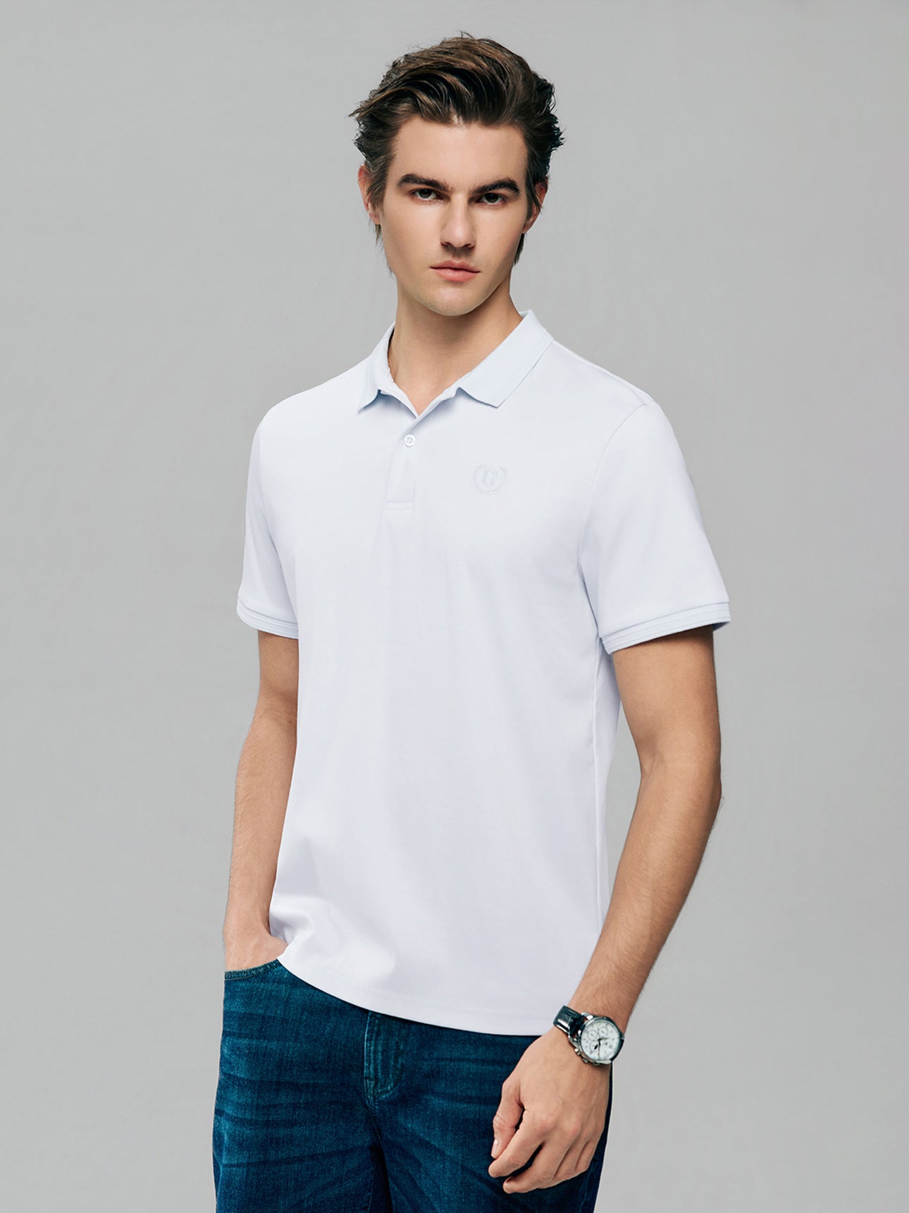 SG_01016281002_RW01_3_1_3_1290_1720.jpg;color:Signature White
