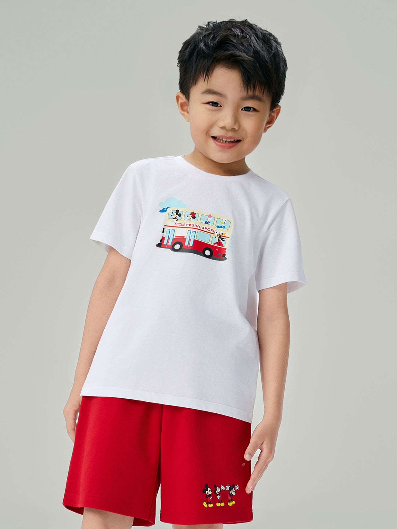 SG_03086373001_RW01_3_1_4_1290_1720.jpg;color:Signature White