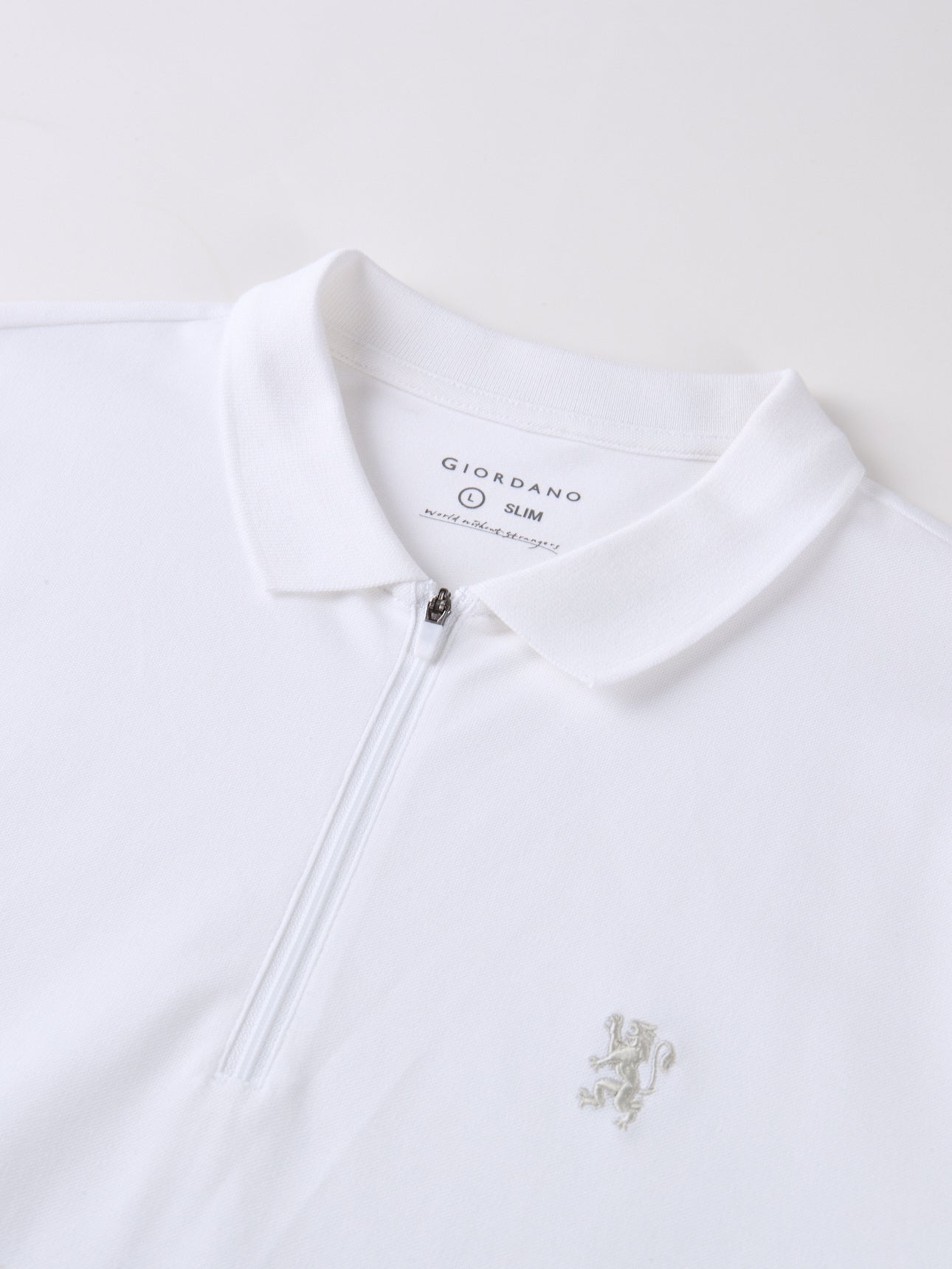 SG_01016261002_RW01_4_2_5_1290_1720.jpg;color:Signature White
