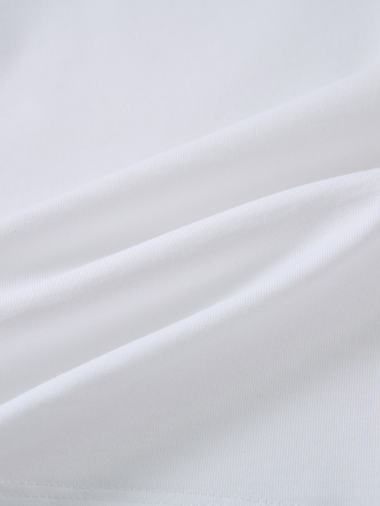 SG_05326294001_RW01_4_2_7_1290_1720.jpg;color:Signature White
