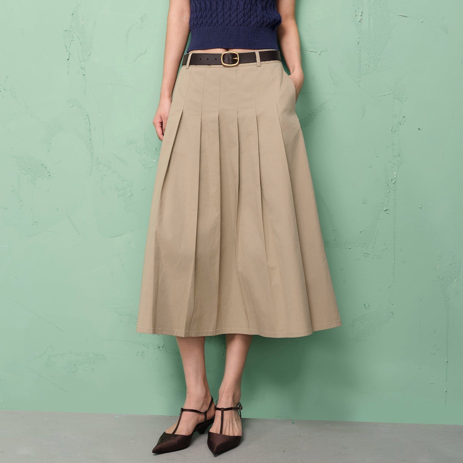 SG_12136001001_RW04_2_1_4_1500_1500.jpg;color:Brown