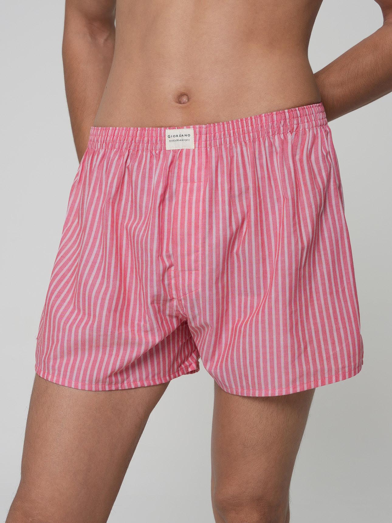 SG_01176119001_RW06_3_1_4_1290_1720.jpg;color:Red Stripe x Blue Stripe x Green Stripe 