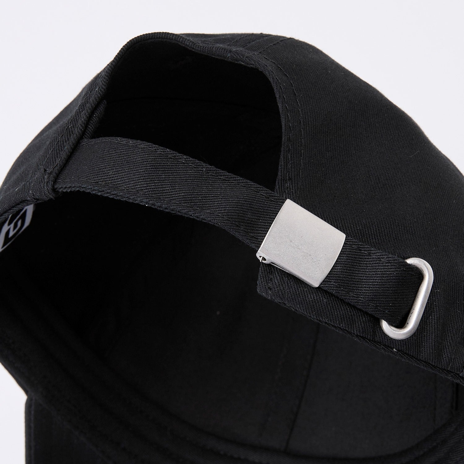 SG_12206001001_RW09_1_2_9_1500_1500.jpg;color:Signature Black