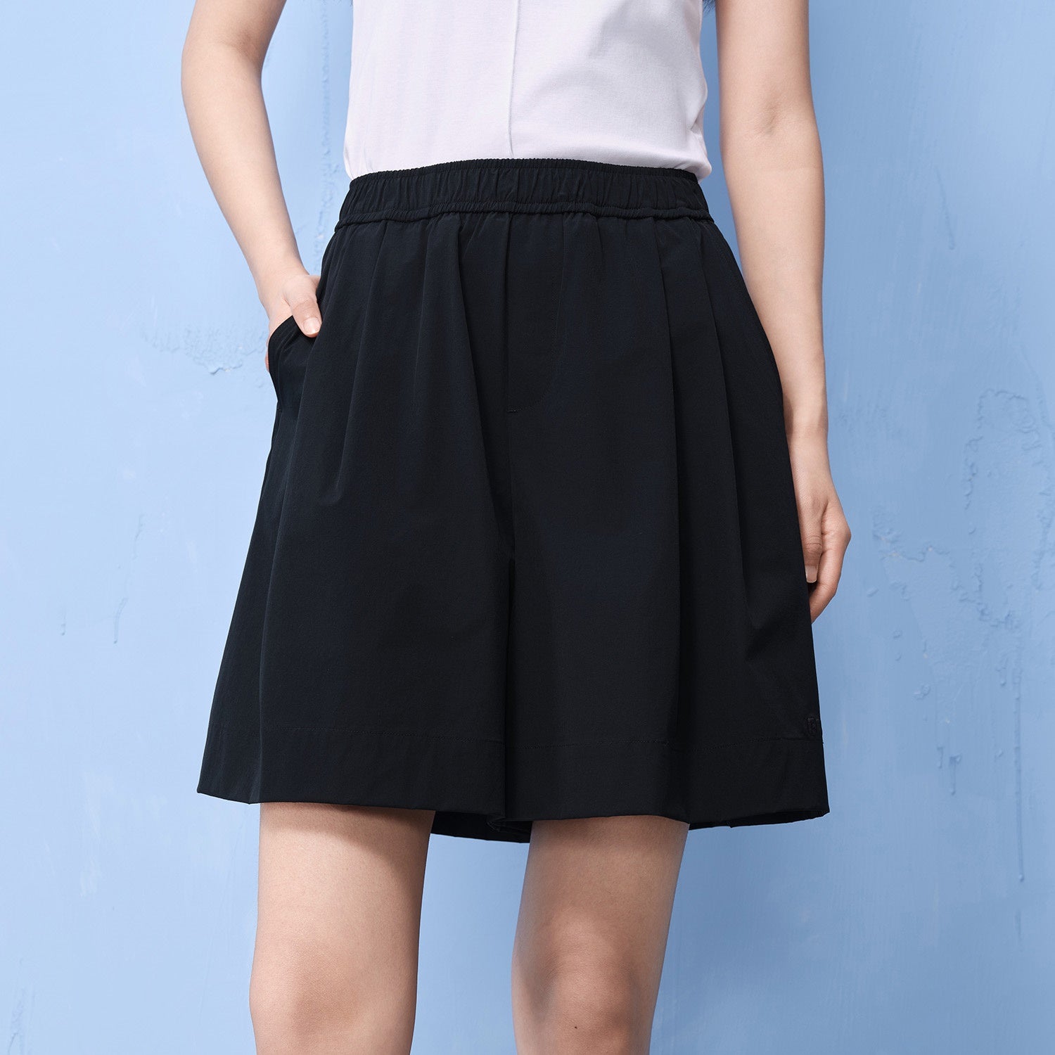 SG_12406203001_RW09_2_0_2_1500_1500.jpg;color:Signature Black