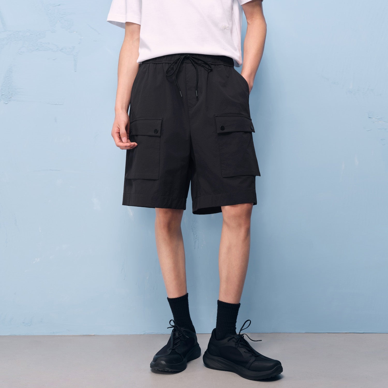 SG_12106346001_RW09_2_1_2_1500_1500.jpg;color:Signature Black