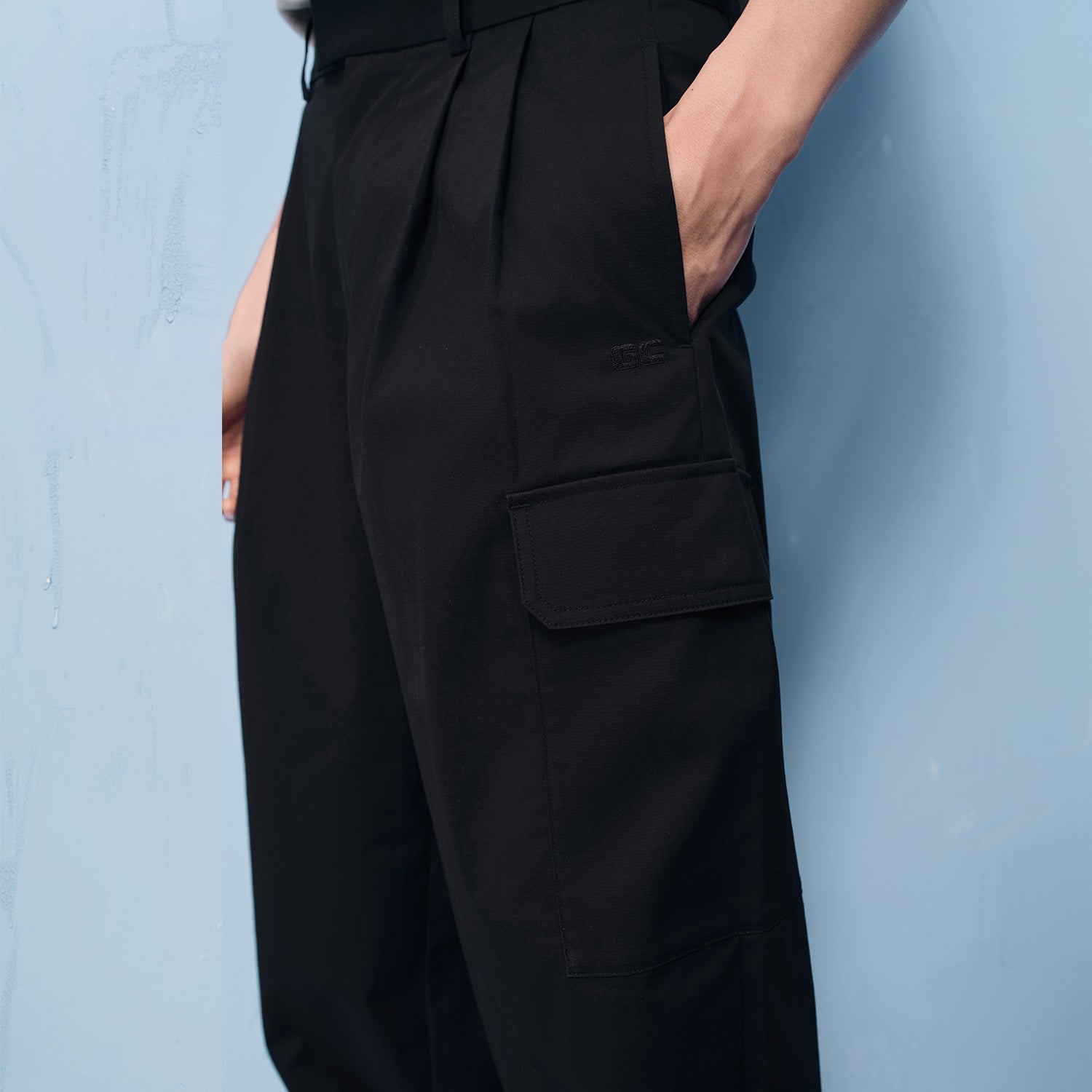 SG_12116010001_RW09_2_1_2_1500_1500.jpg;color:Signature Black