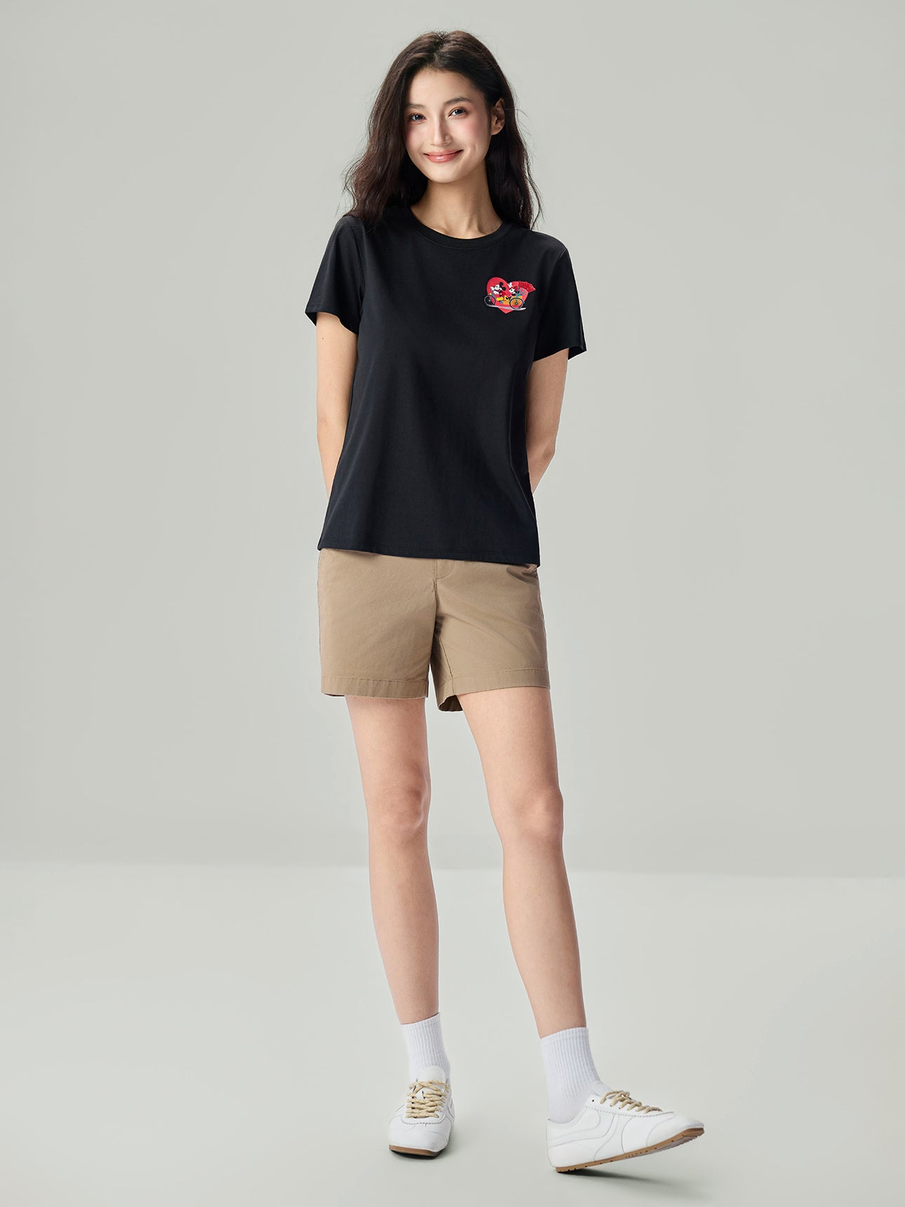 SG_05396019001_RW09_3_0_1_1290_1720.jpg;color:Signature Black