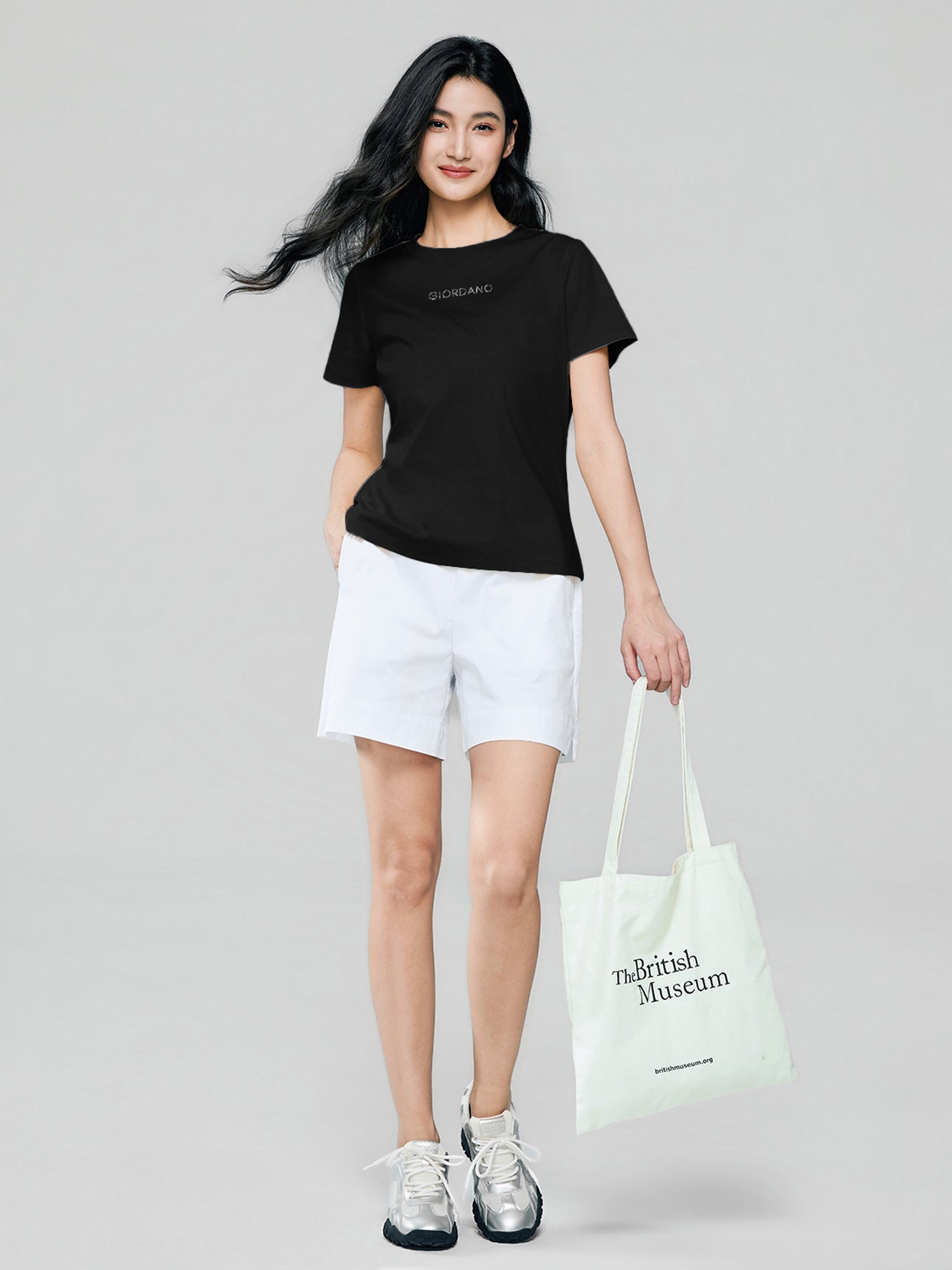 SG_05326250002_RW09_3_0_1_1290_1720.jpg;color:Signature Black