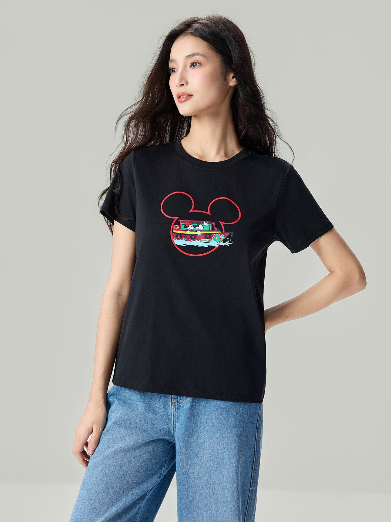 SG_05396018001_RW09_3_0_3_1290_1720.jpg;color:Signature Black