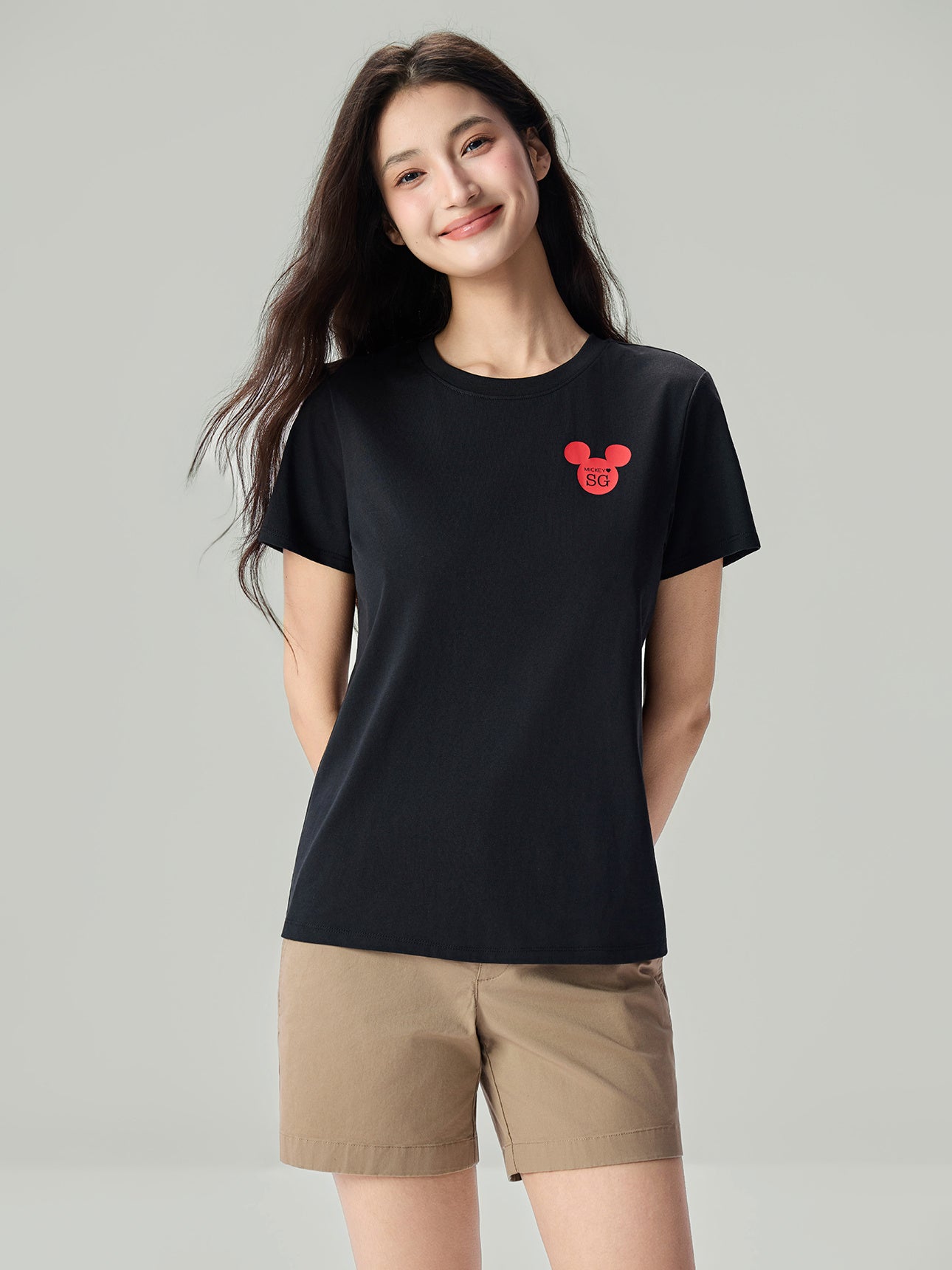 SG_05396017001_RW09_3_0_3_1290_1720.jpg;color:Signature Black