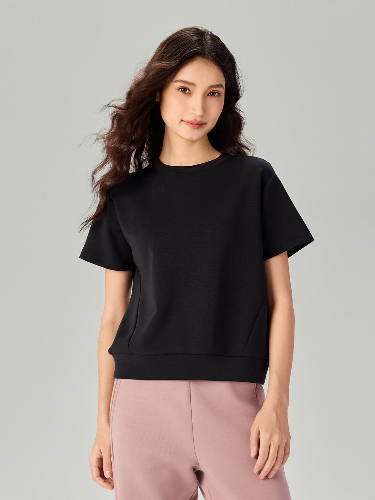 SG_05326262001_RW09_3_0_3_1290_1720.jpg;color:Signature Black