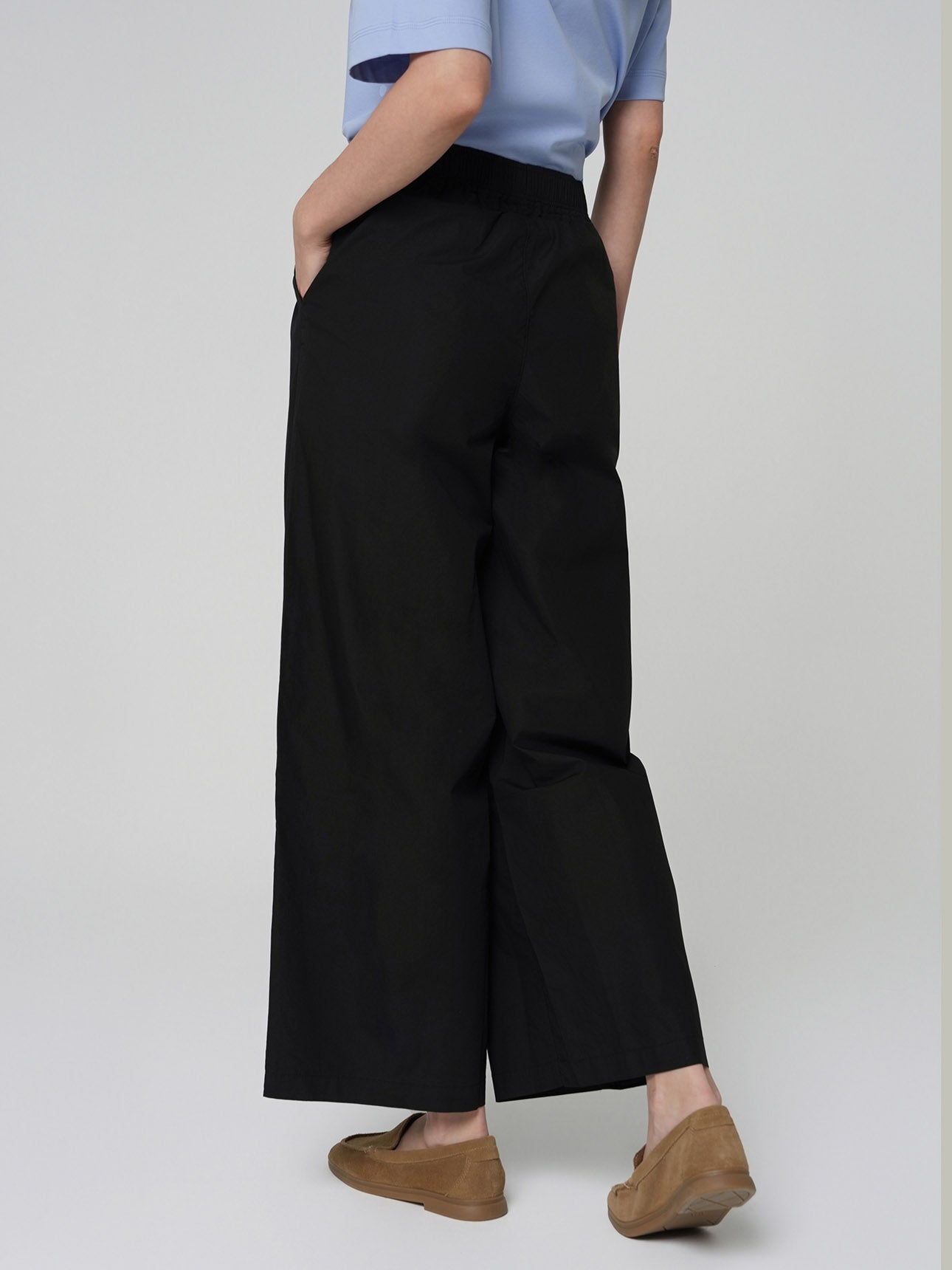 SG_05416204001_RW09_3_0_5_1290_1720.jpg;color:Signature Black