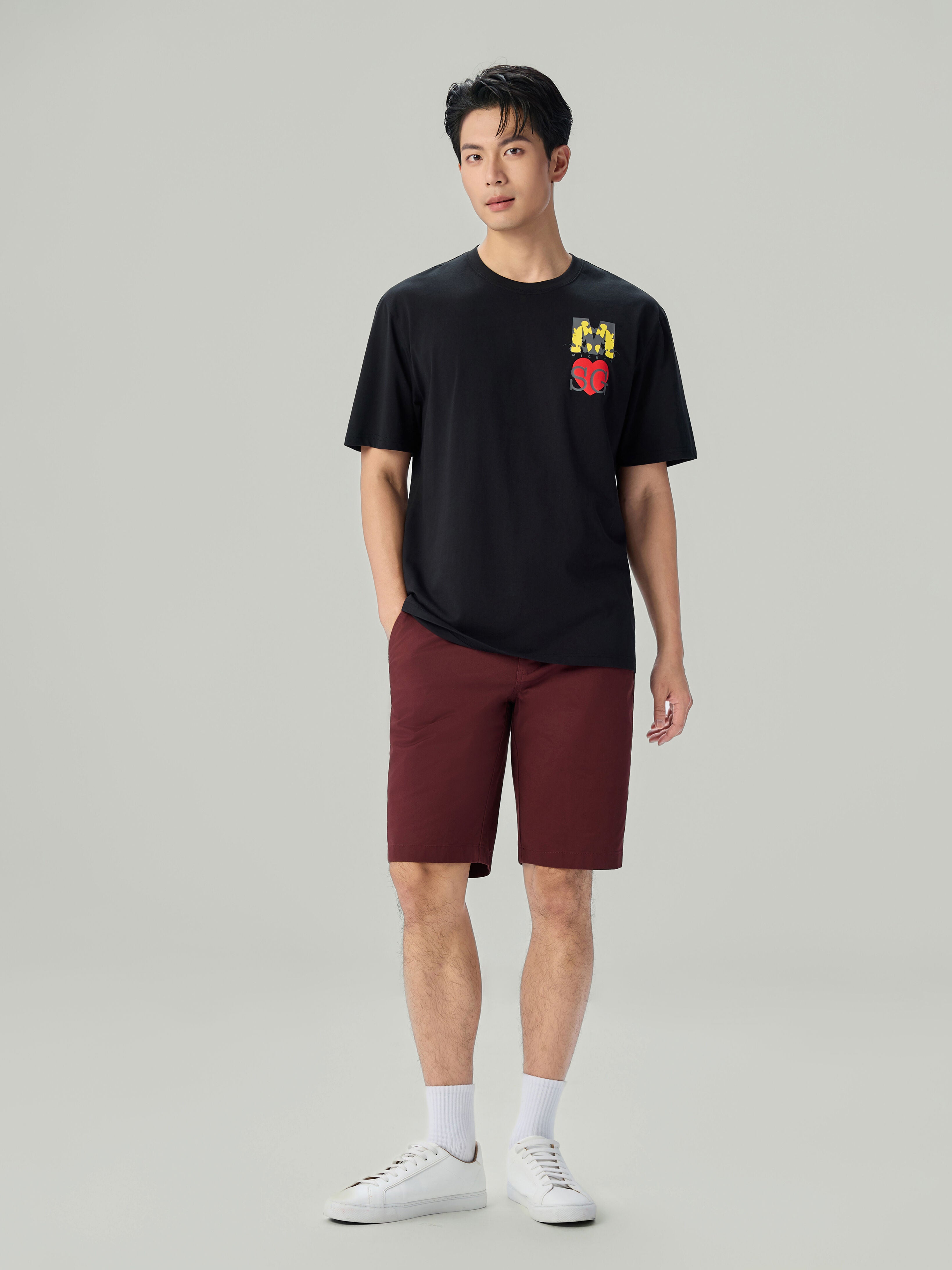 SG_01096033001_RW09_3_1_1_1290_1720.jpg;color:Signature Black