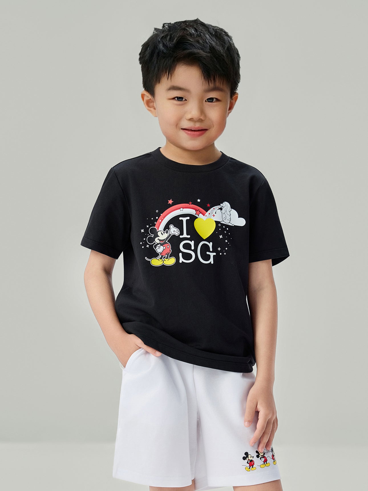 SG_03086374001_RW09_3_1_2_1290_1720.jpg;color:Signature Black