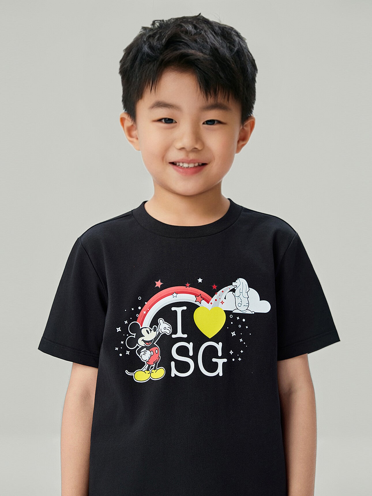 SG_03086374001_RW09_3_1_4_1290_1720.jpg;color:Signature Black