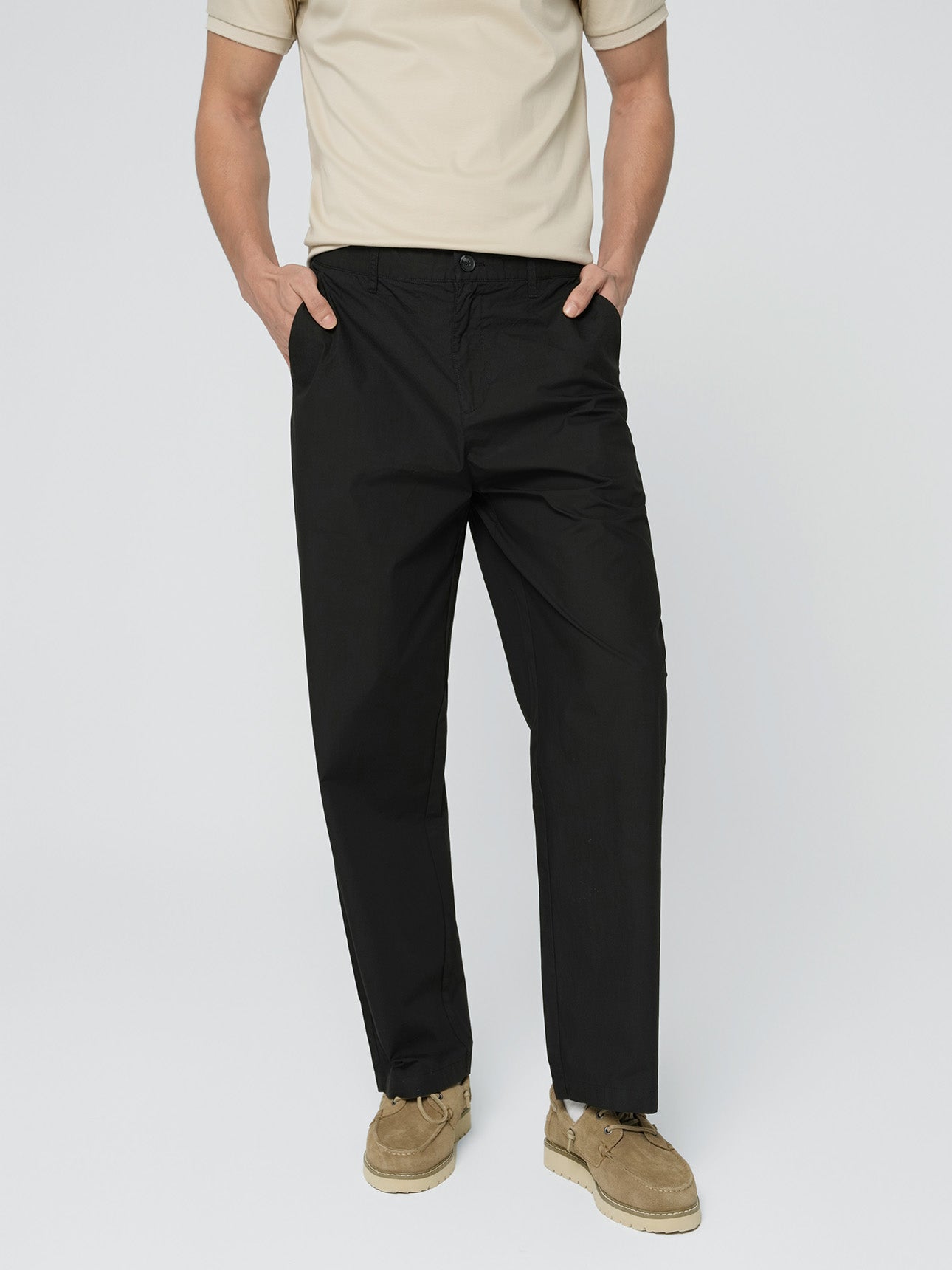 SG_01116245002_RW09_3_1_4_1290_1720.jpg;color:Signature Black