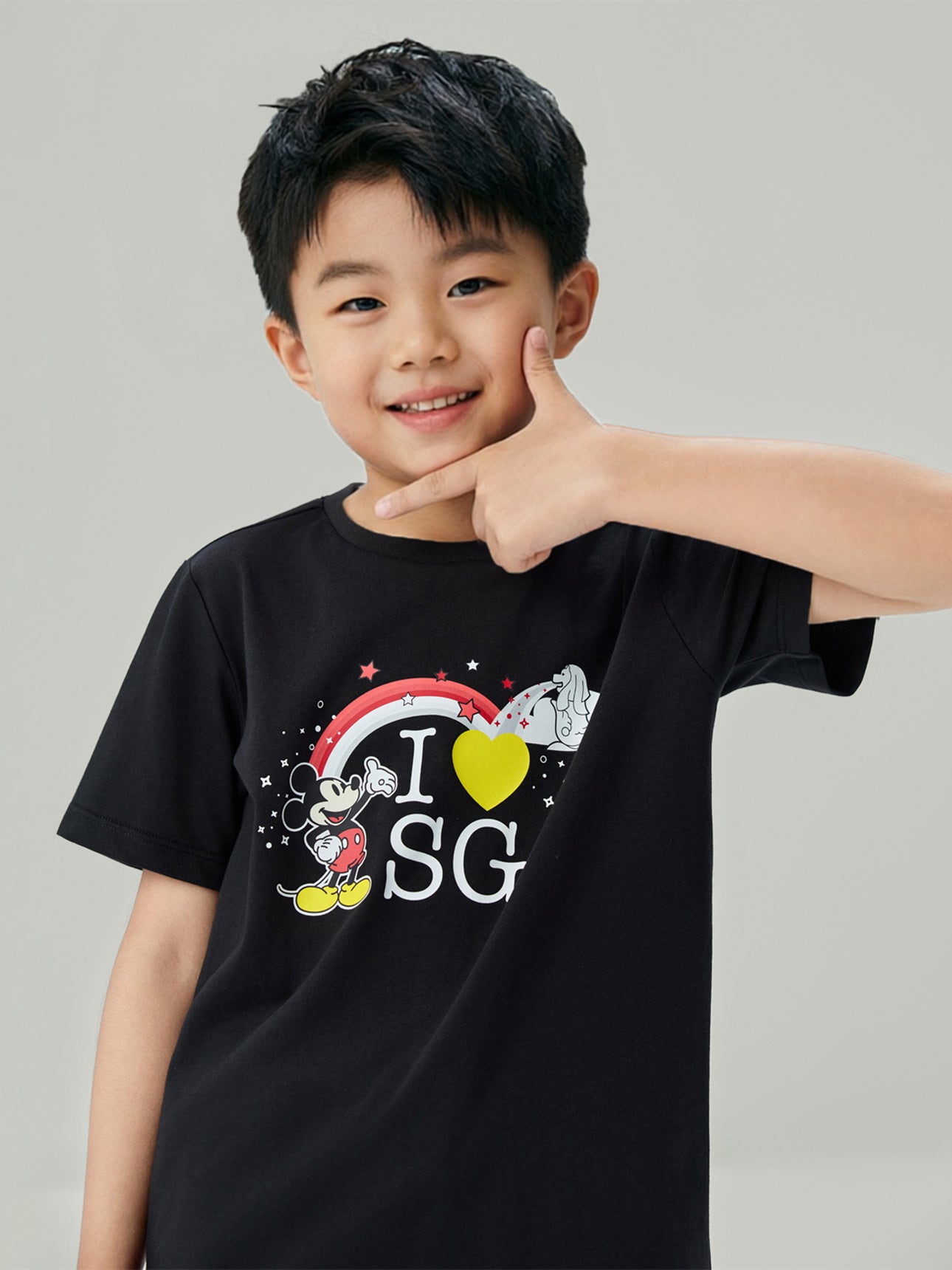 SG_03086374001_RW09_3_1_5_1290_1720.jpg;color:Signature Black