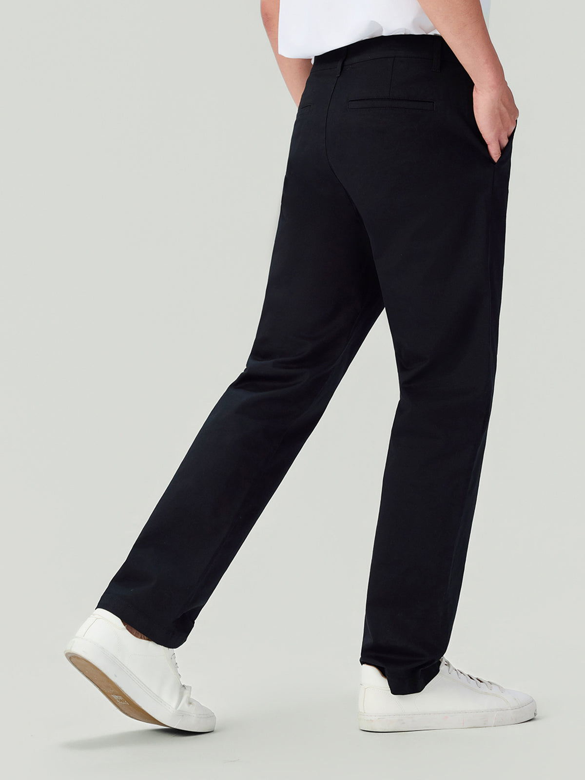 SG_01116227002_RW09_3_1_7_1290_1720.jpg;color:Signature Black
