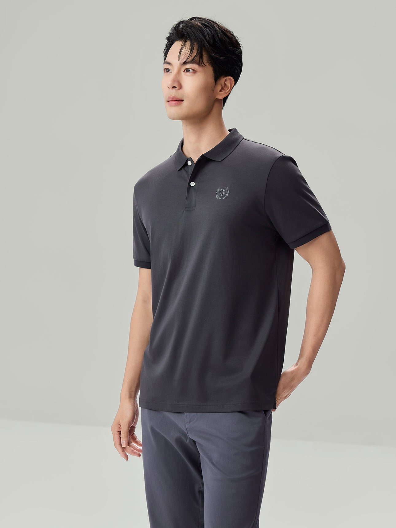 SG_01016291001_RW10_3_1_3_1290_1720.jpg;color:Atom Grey
