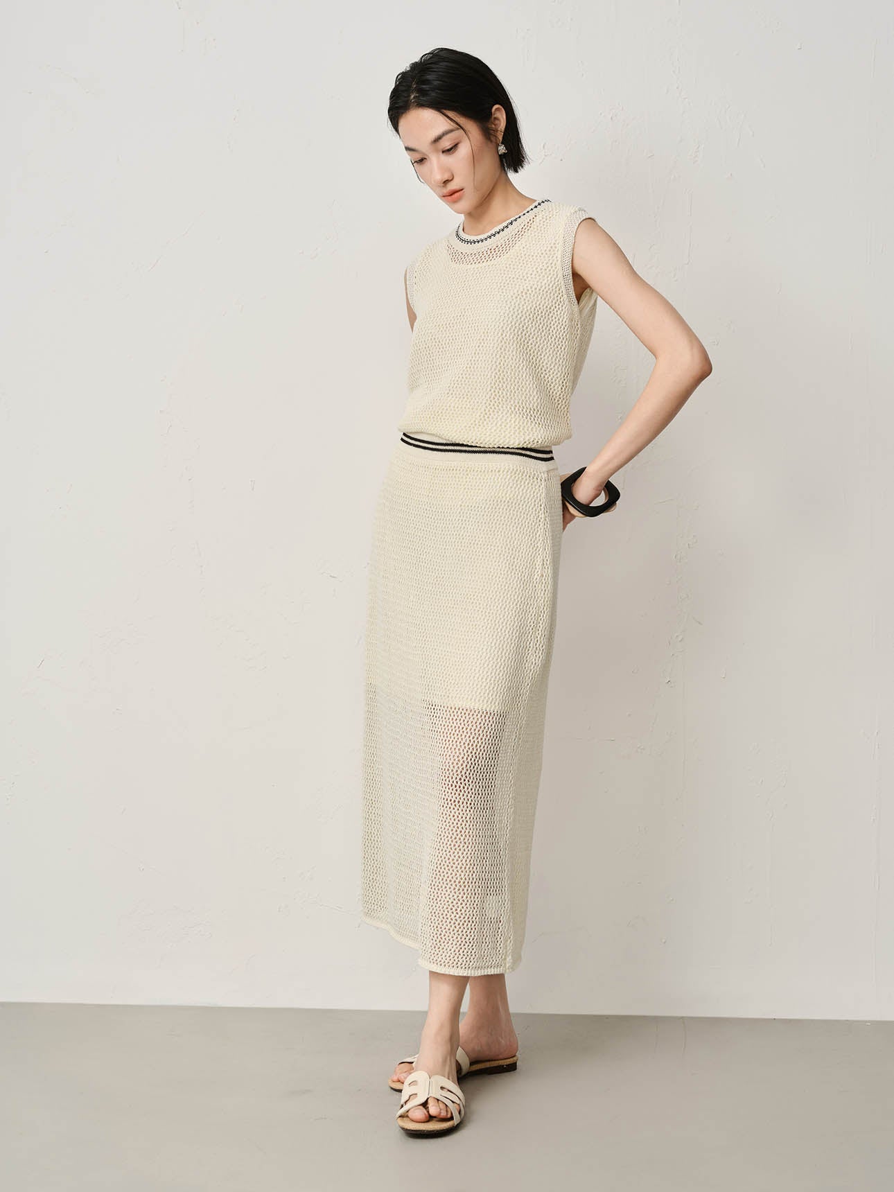 SG_02466020002_RW15_3_0_2_1290_1720.jpg;color:Cream                                             