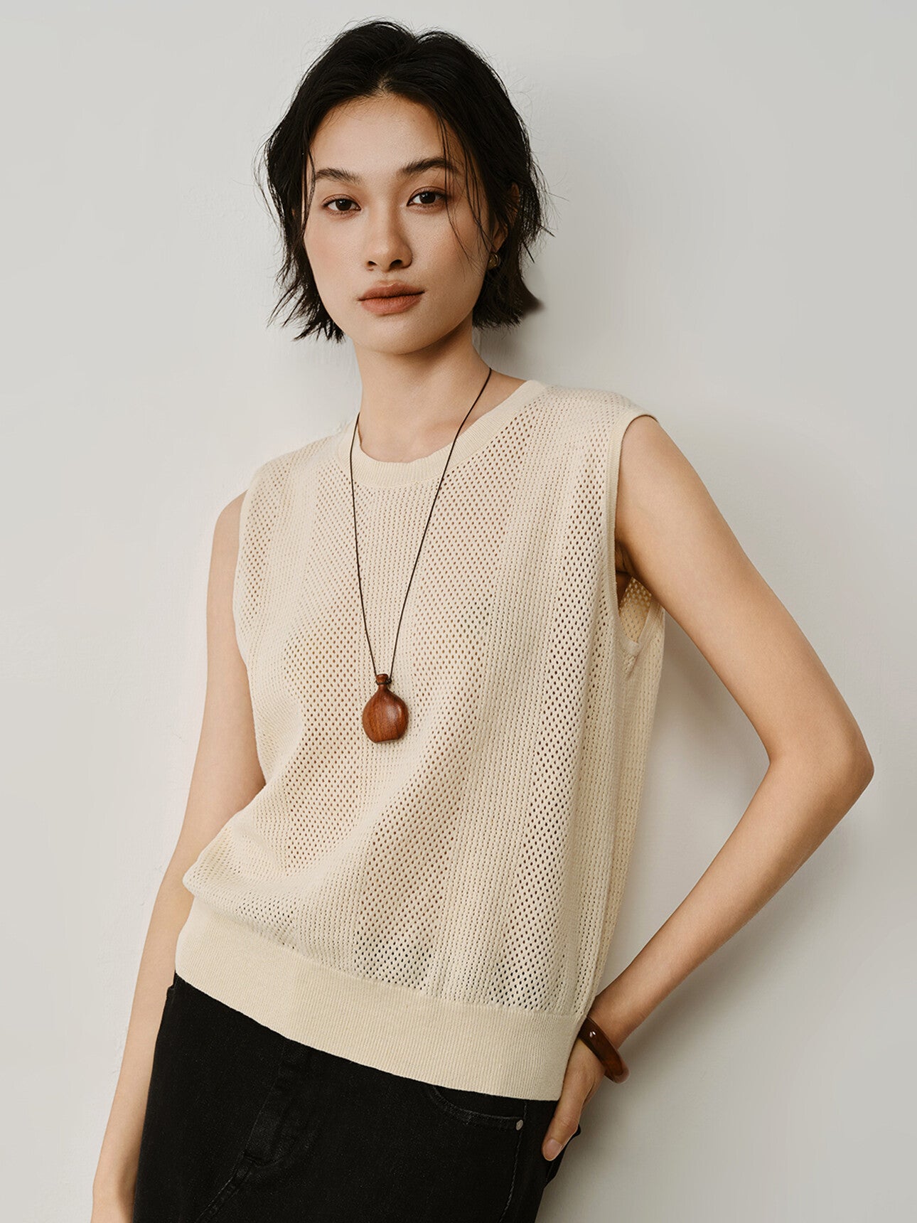 SG_02356082001_RW15_3_0_4_1290_1720.jpg;color:Cream                                             