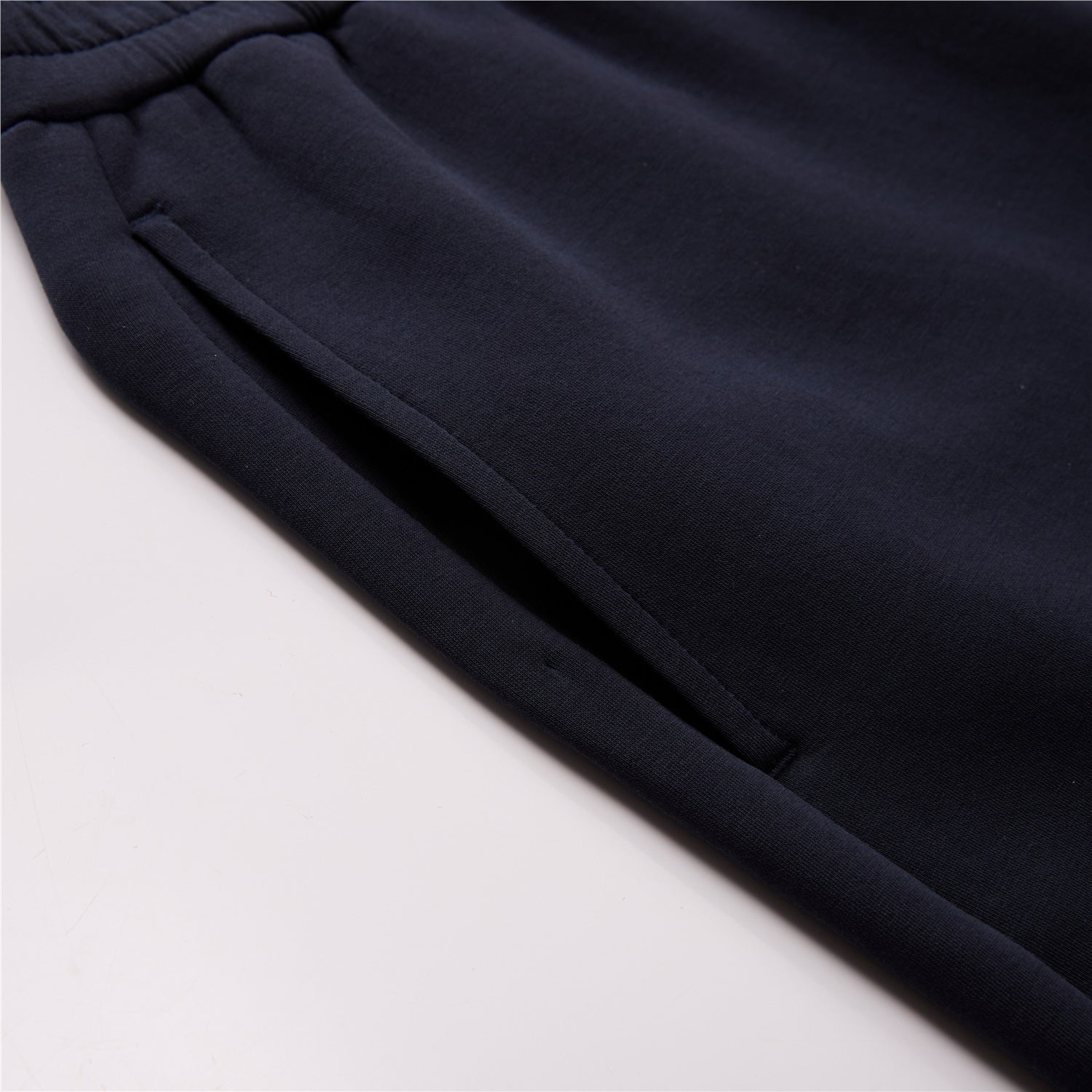 SG_12416013001_RW26_1_2_6_1500_1500.jpg;color:Signature Navy