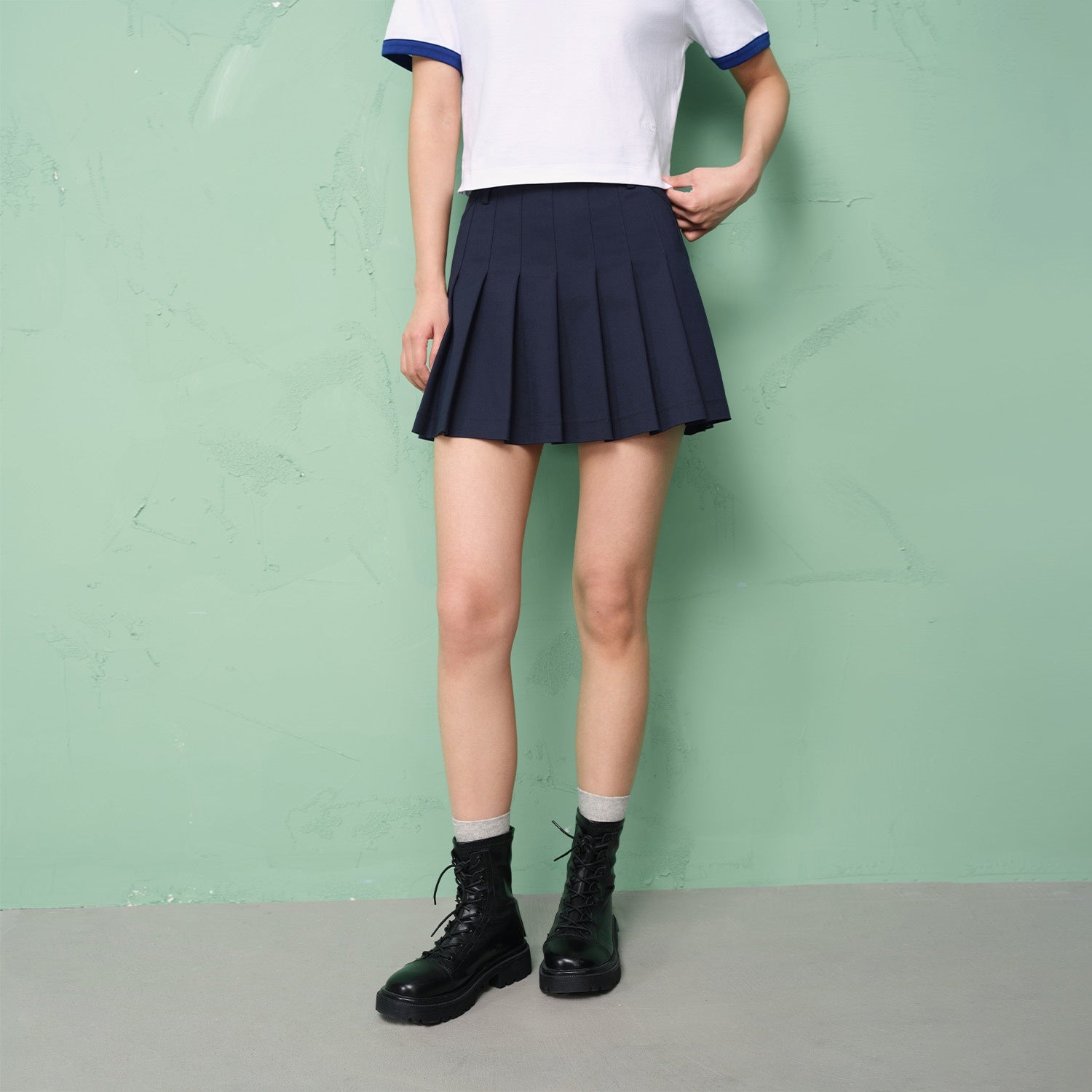 SG_12466314001_RW26_2_0_3_1500_1500.jpg;color:Signature Navy