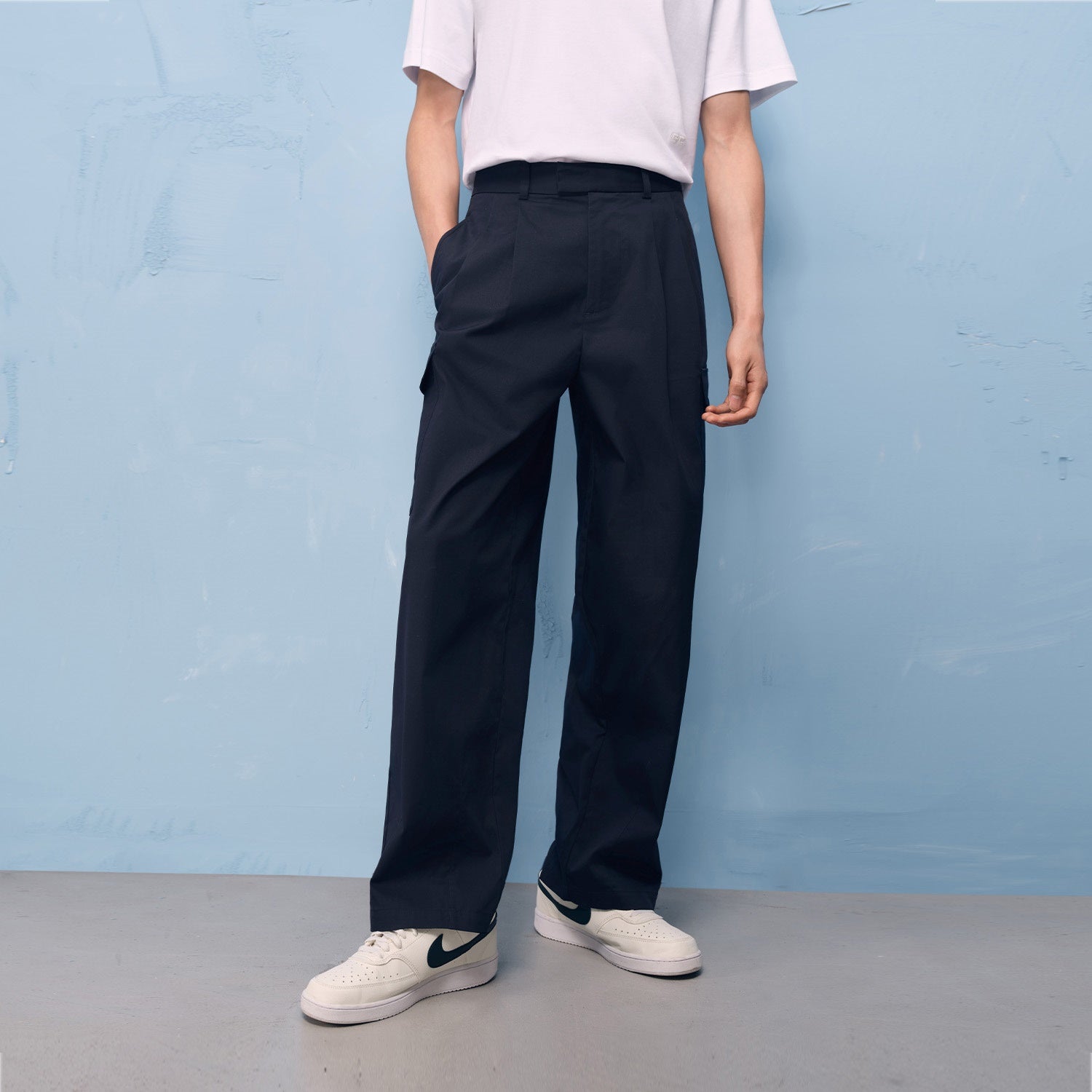 SG_12116010001_RW26_2_1_3_1500_1500.jpg;color:Signature Navy