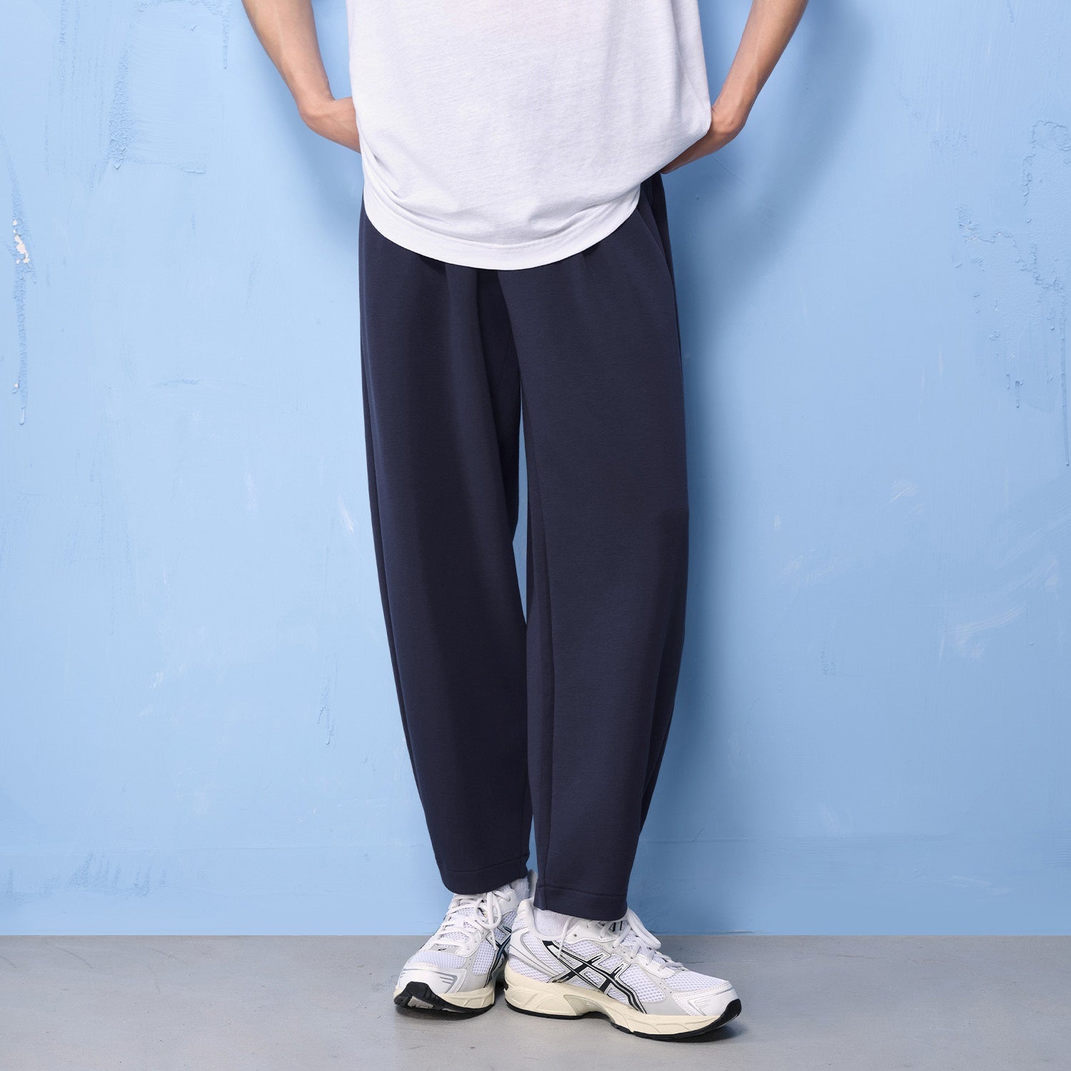 SG_12116102001_RW26_2_1_3_1500_1500.jpg;color:Signature Navy