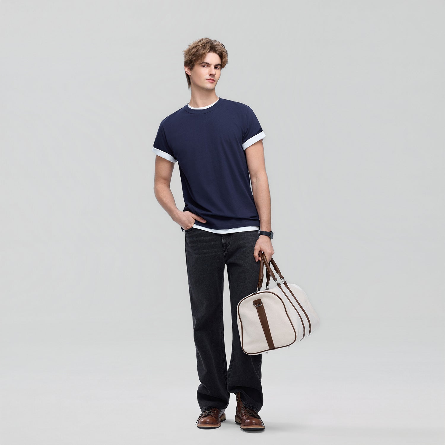 SG_01026250002_RW26_2_1_4_1500_1500.jpg;color:Signature Navy