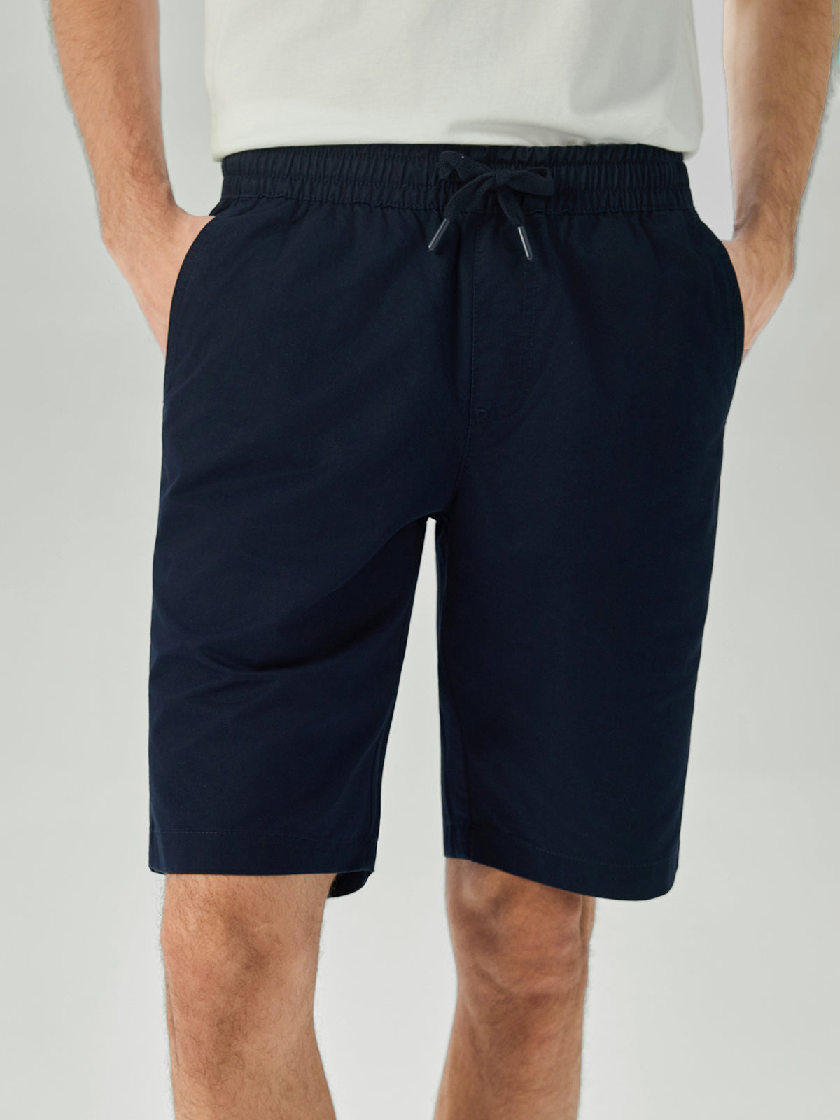SG_01106236002_RW26_3_1_2_1290_1720.jpg;color:Signature Navy