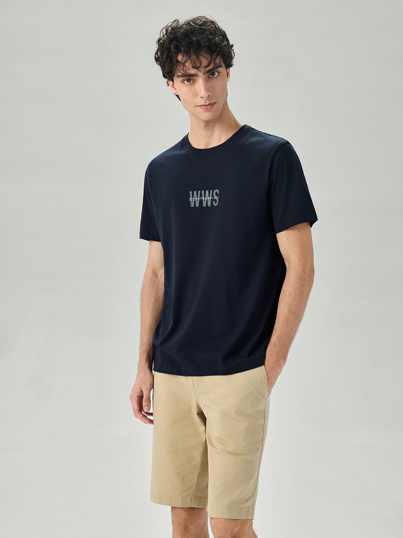 SG_01096021001_RW26_3_1_2_1290_1720.jpg;color:Signature Navy