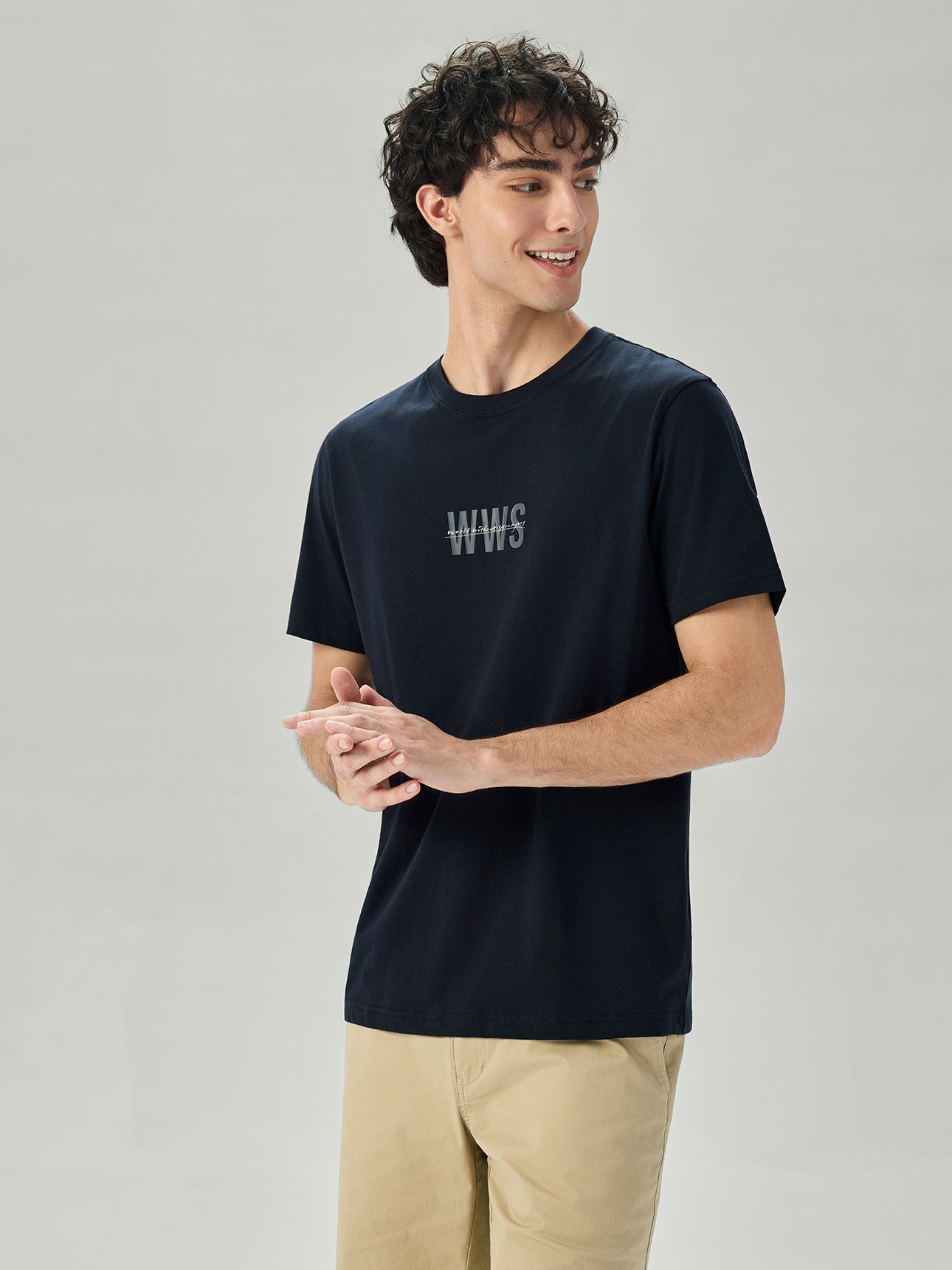 SG_01096021001_RW26_3_1_5_1290_1720.jpg;color:Signature Navy