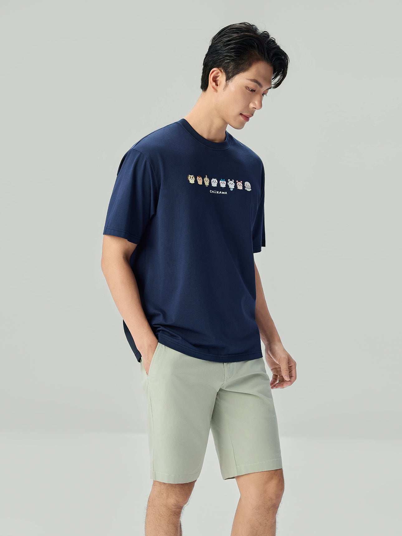 SG_01096087001_RW27_3_1_2_1290_1720.jpg;color:New Navy