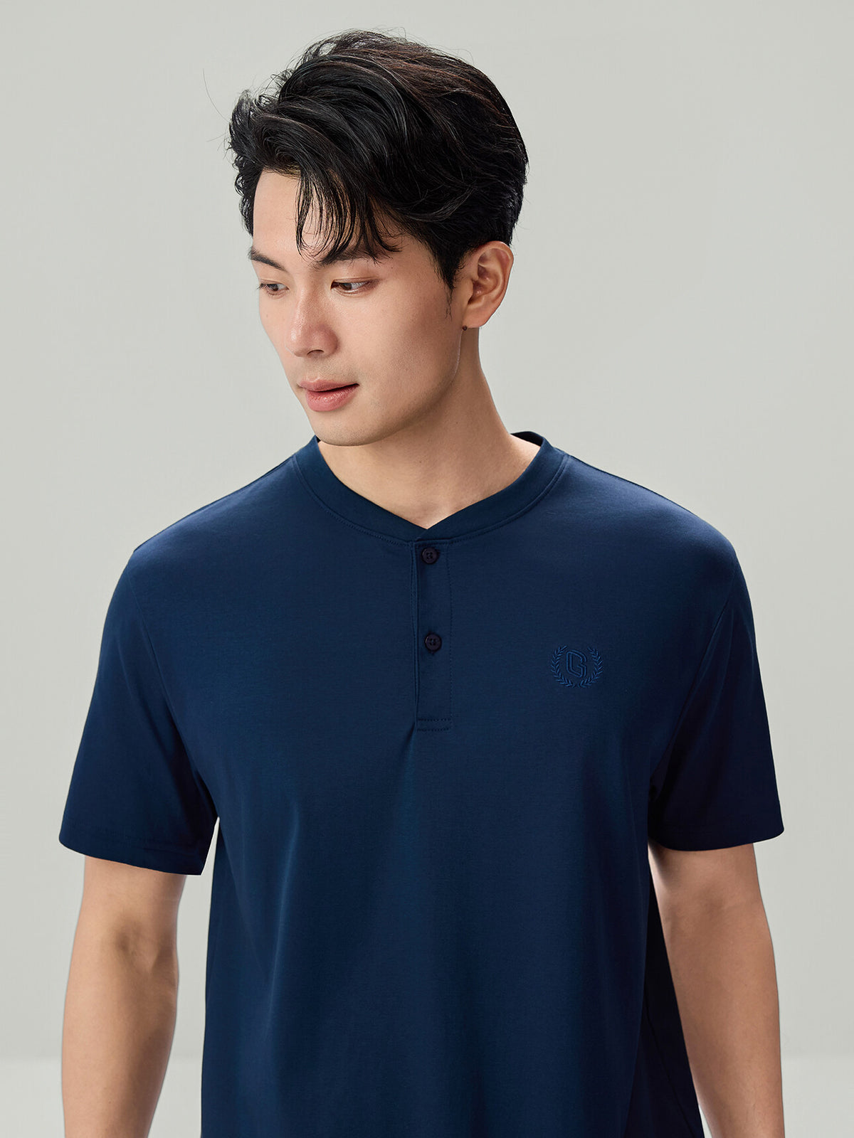 SG_01026246002_RW27_3_1_4_1290_1720.jpg;color:New Navy