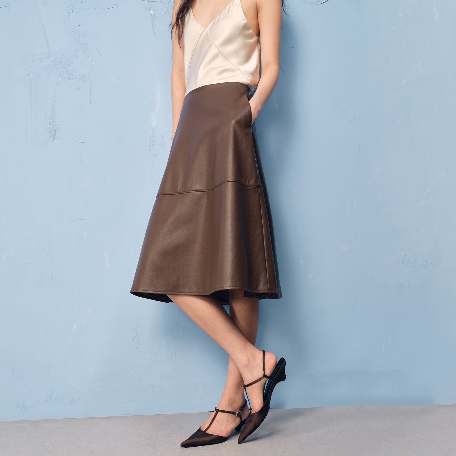 SG_12466010001_RW34_2_0_3_1500_1500.jpg;color:Shaved Chocolate