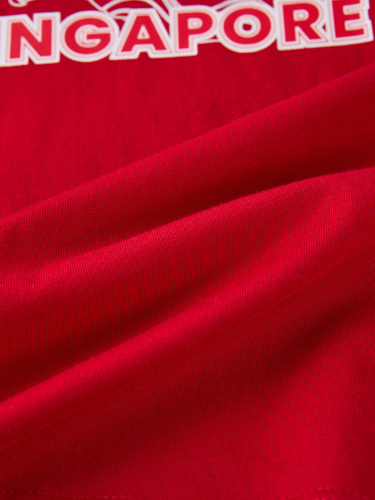 SG_03086400001_RW39_4_2_7_1290_1720.jpg;color:Haute Red