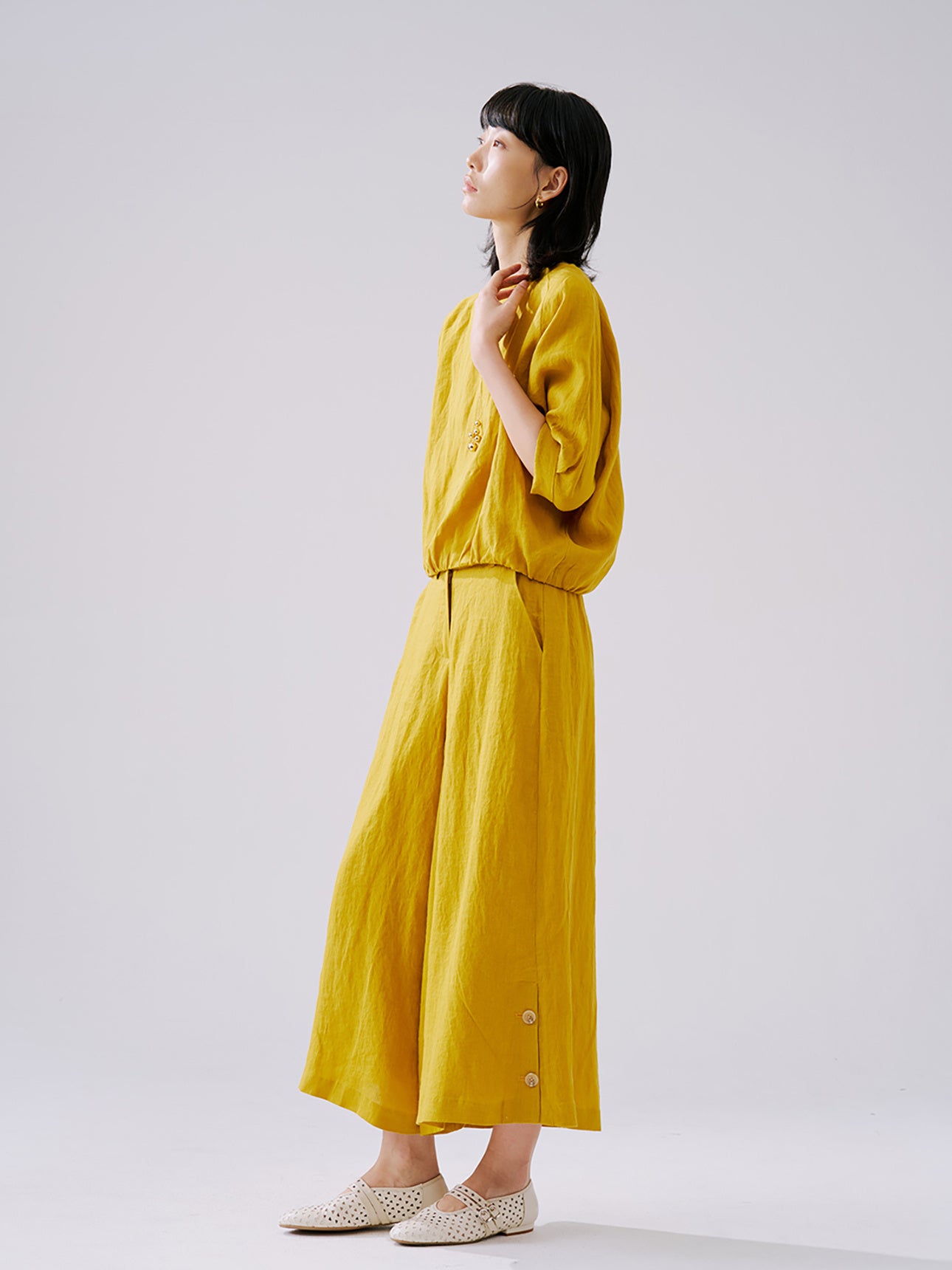 SG_02426026002_RW40_3_0_4_1290_1720.jpg;color:Mustard                                           