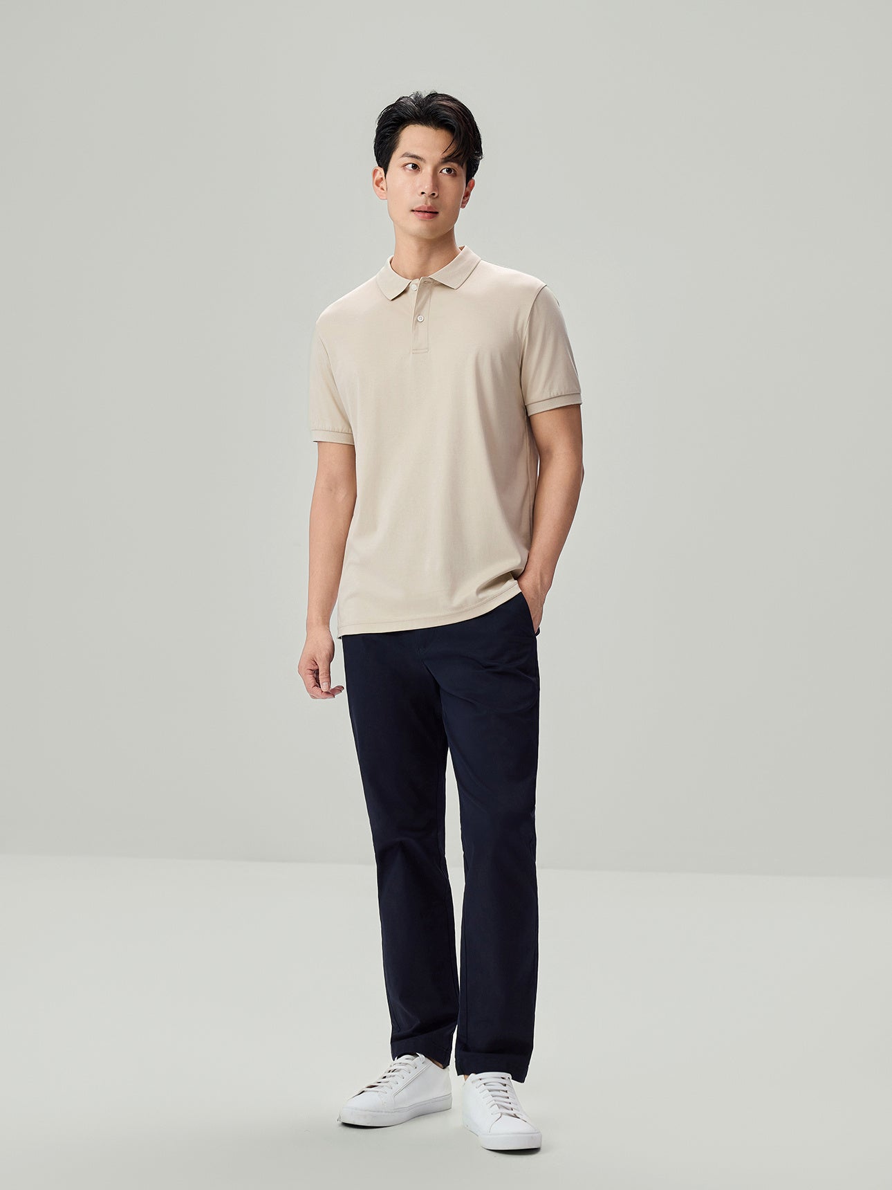 SG_01016292001_RW42_3_1_1_1290_1720.jpg;color:Pure Cashmere